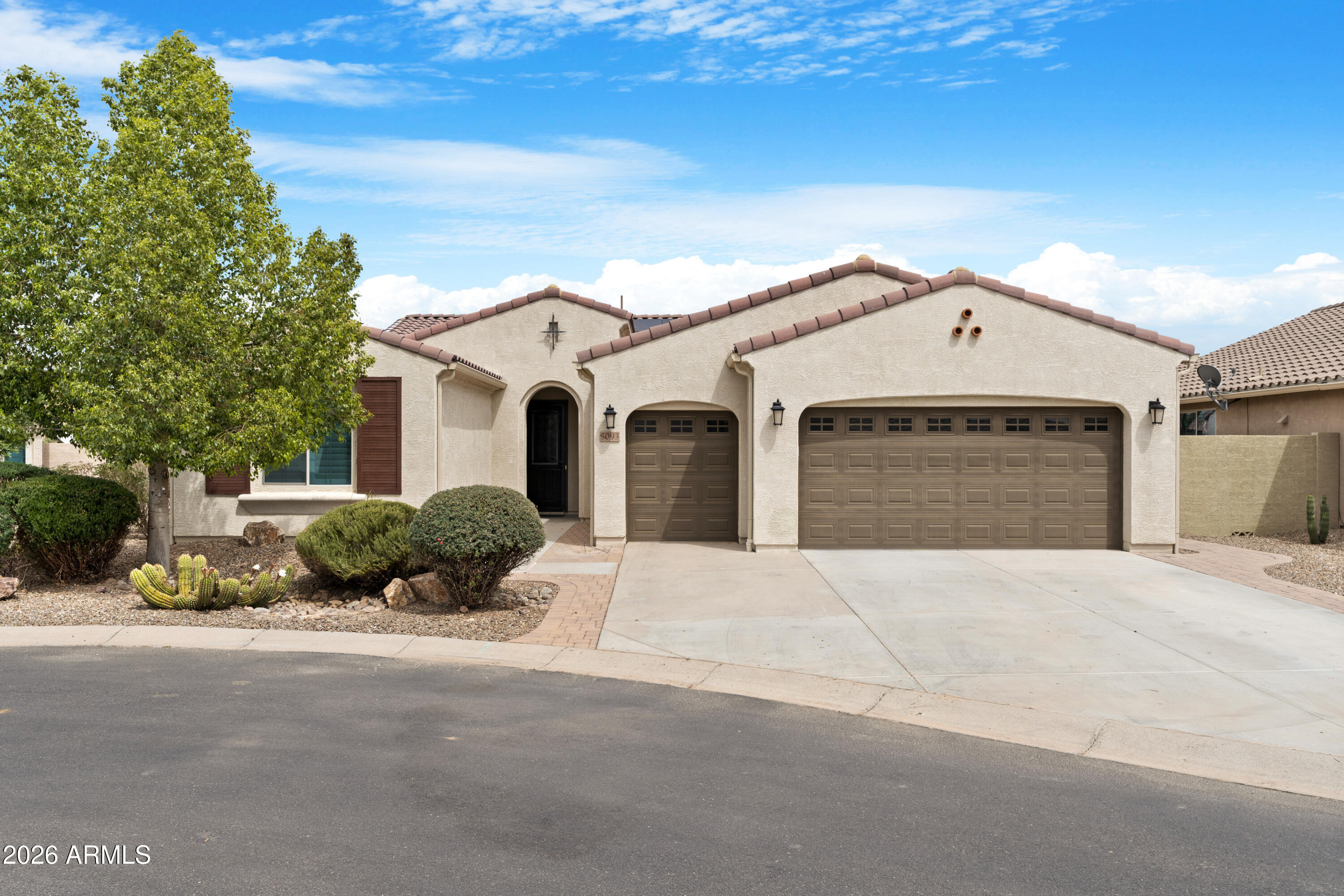 5093 N CORDES Court
