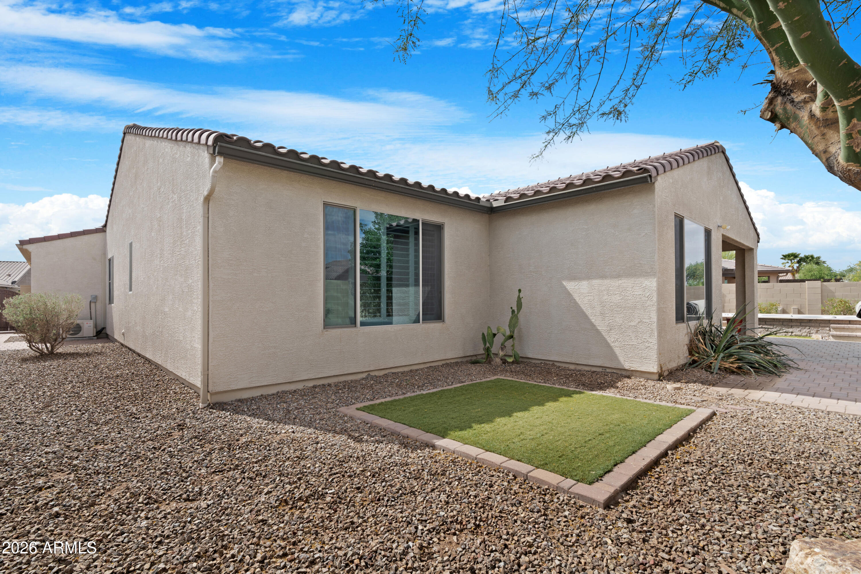 5093 N CORDES Court
