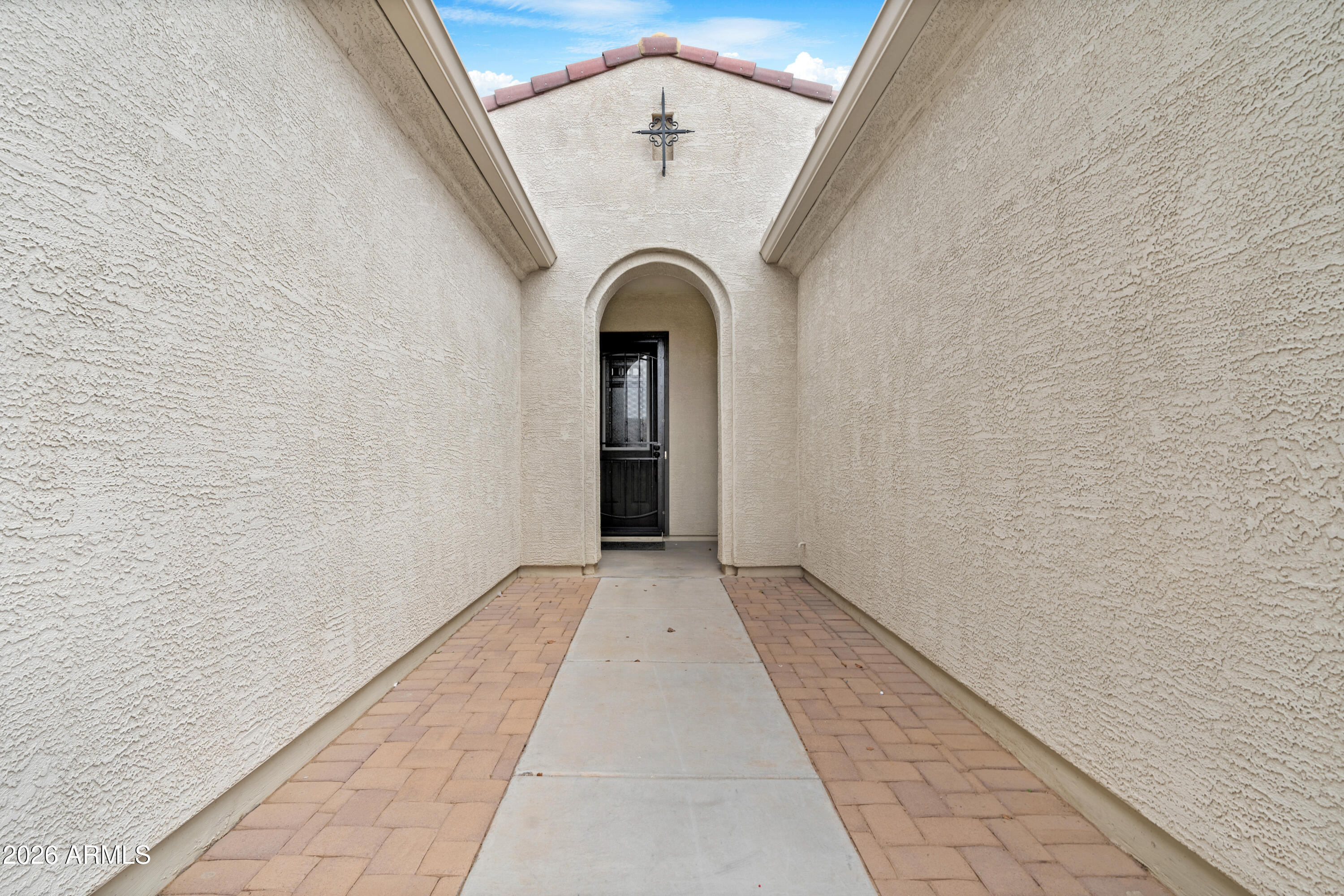 5093 N CORDES Court