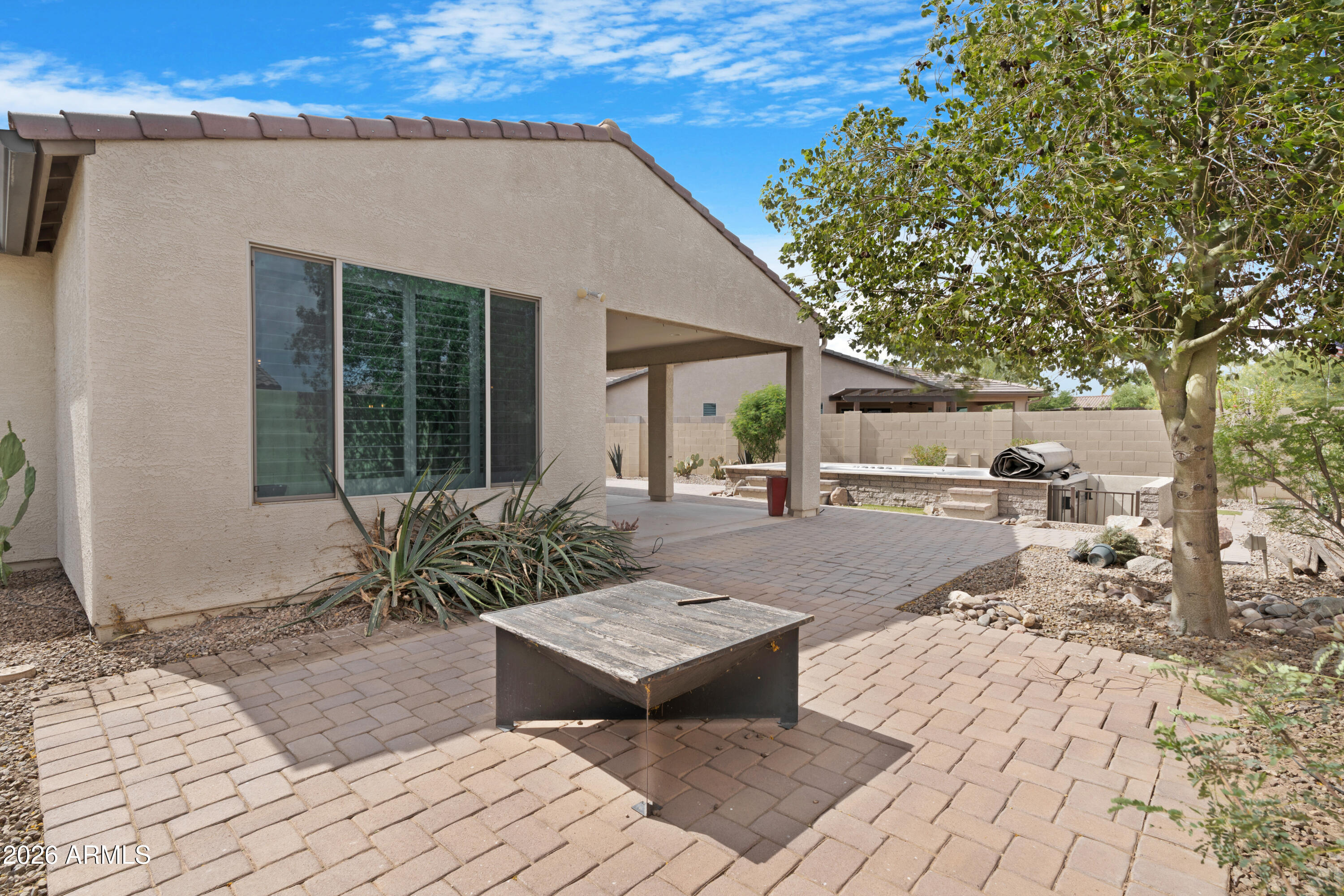 5093 N CORDES Court