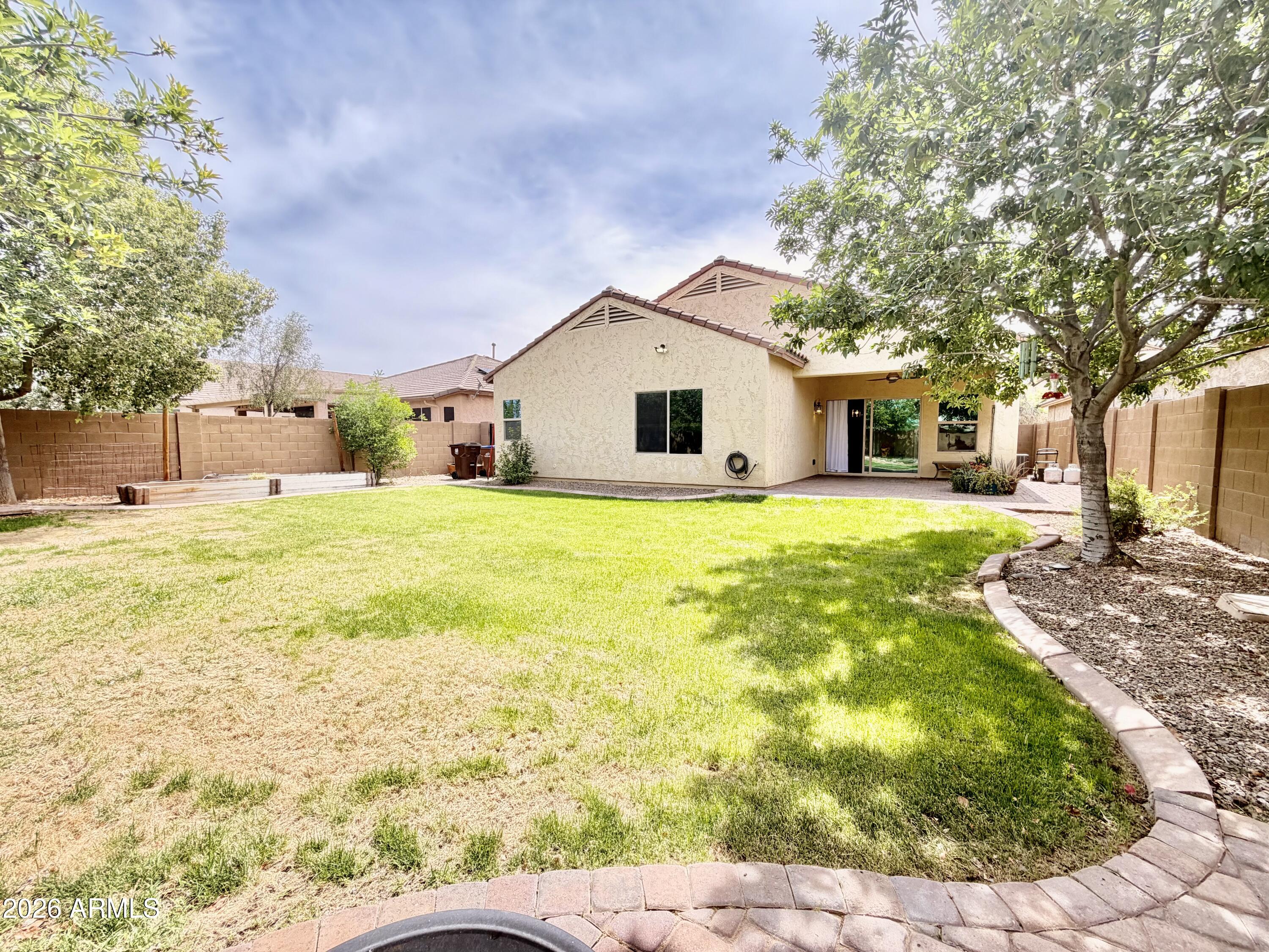 3626 N EMERALD CREEK Drive