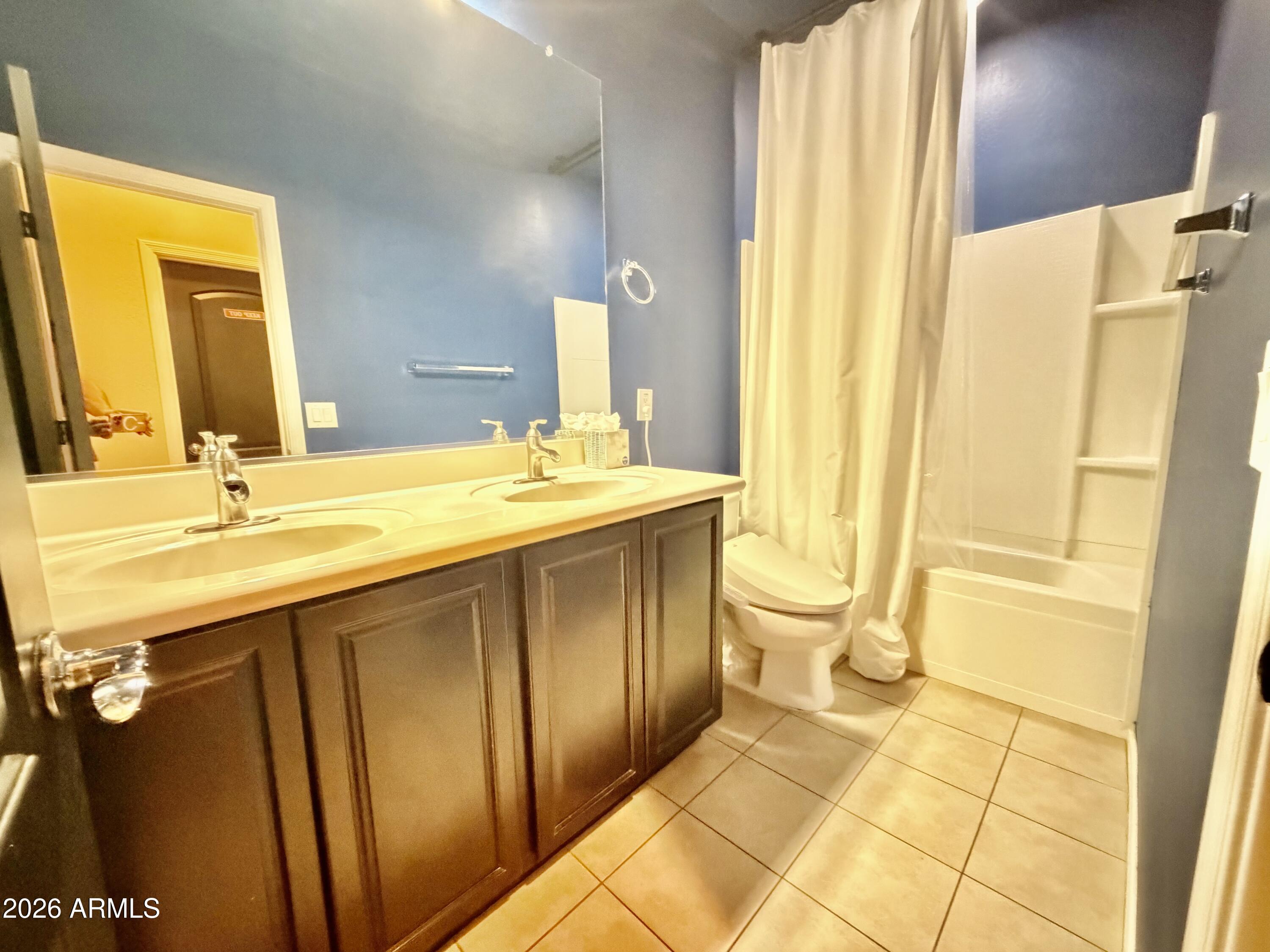 3626 N EMERALD CREEK Drive