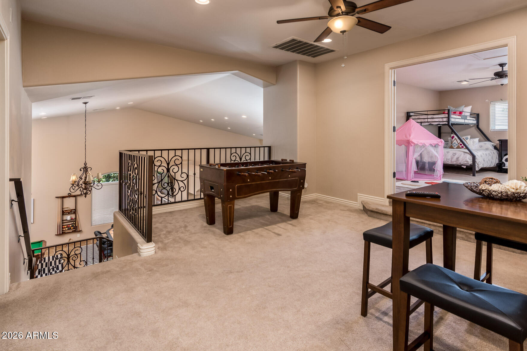 5322 W WHISPERING WIND Drive