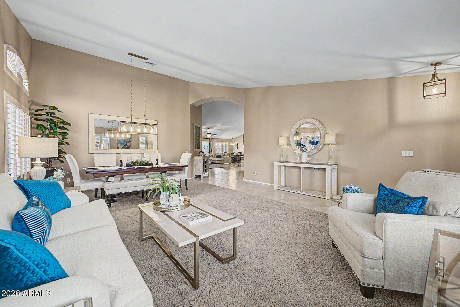 9545 E JUANITA Avenue