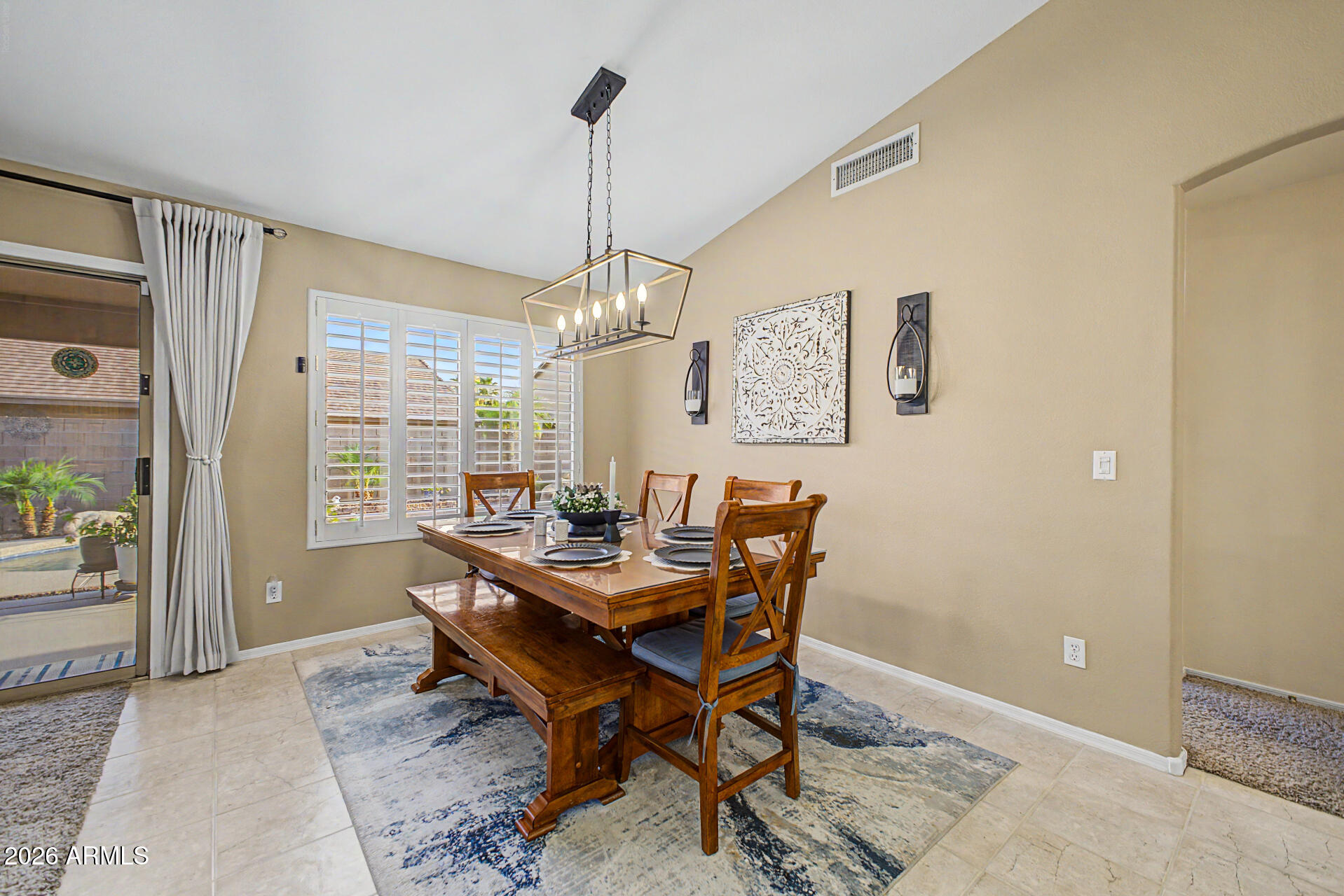 9545 E JUANITA Avenue