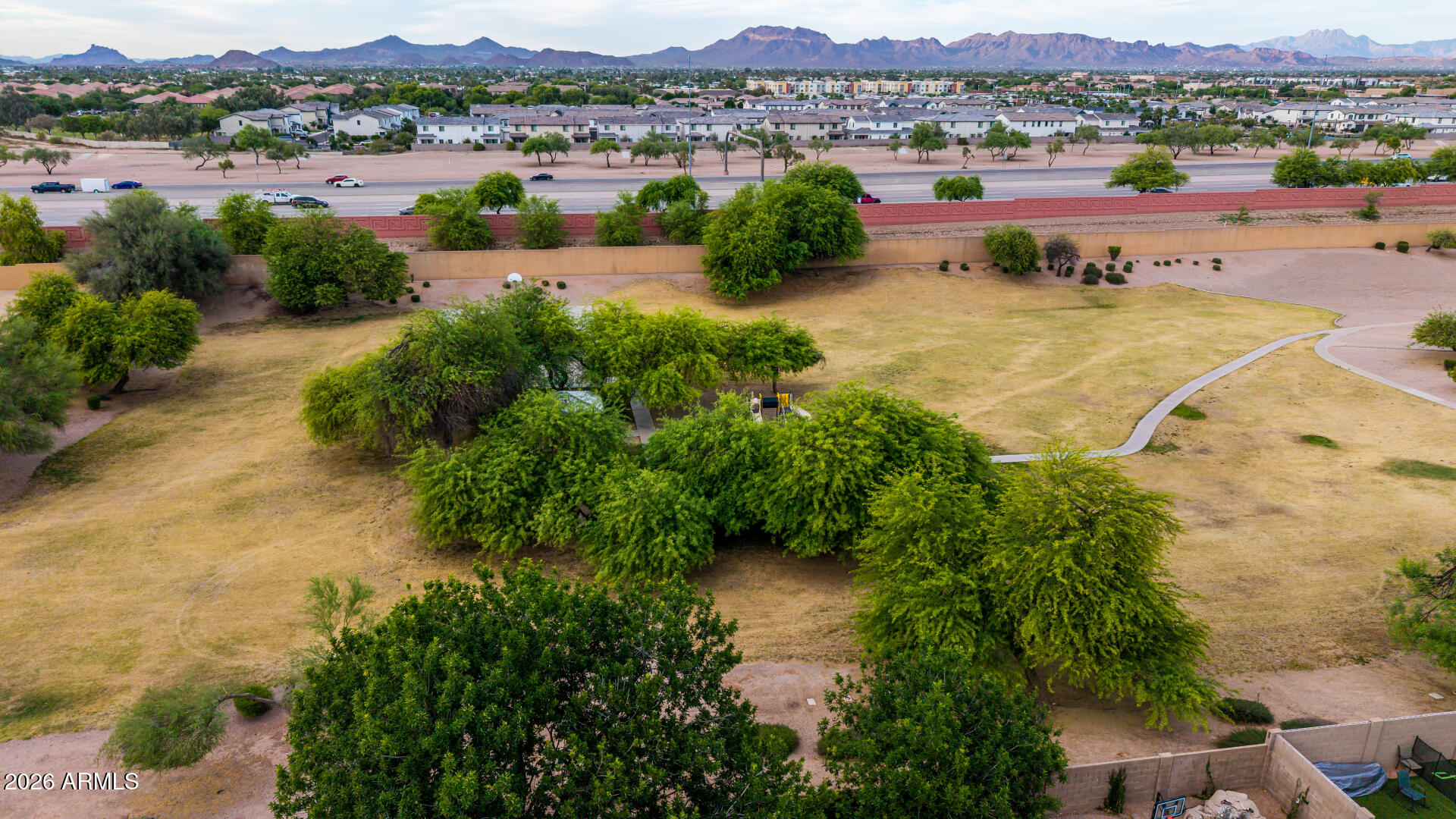 9545 E JUANITA Avenue