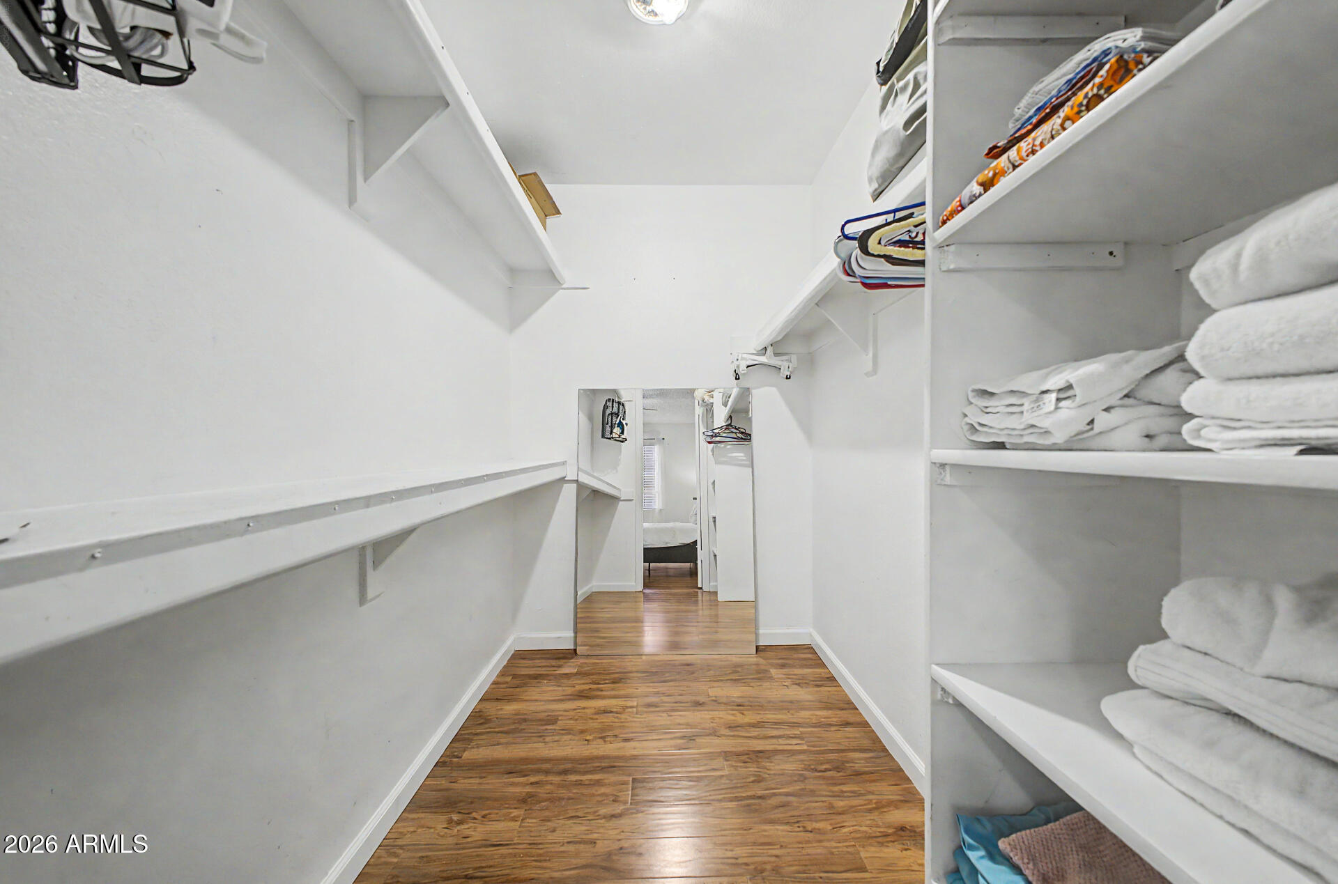 533 W GUADALUPE Road 1001