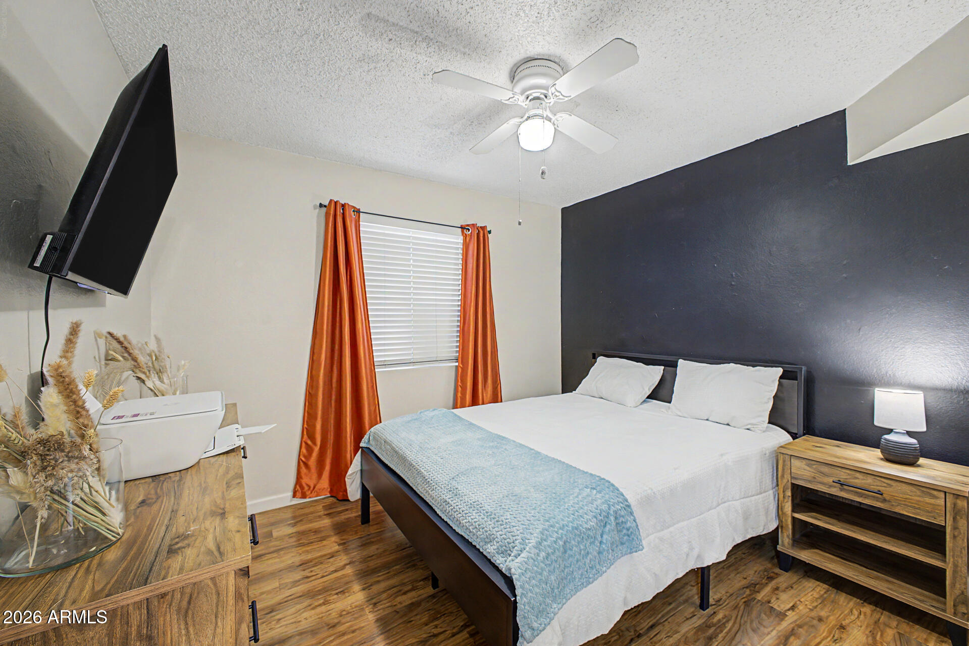 533 W GUADALUPE Road 1001