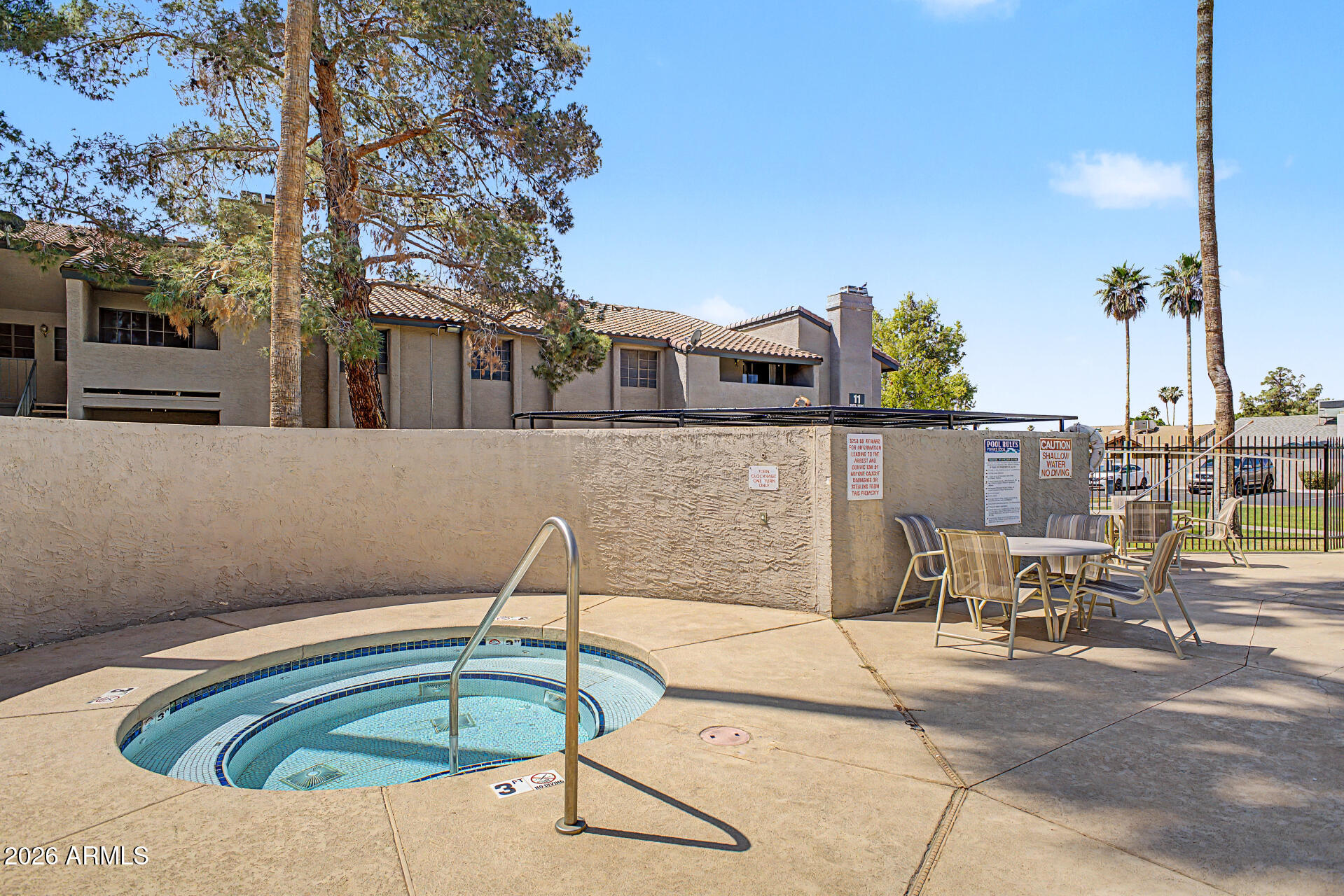 533 W GUADALUPE Road 1001