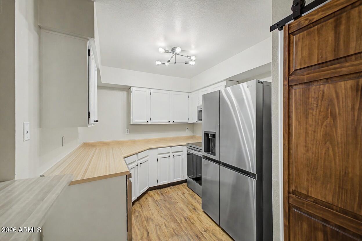 533 W GUADALUPE Road 1001