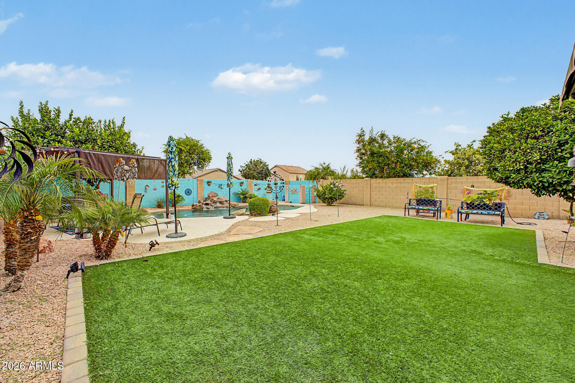 11121 E SOMBRA Avenue