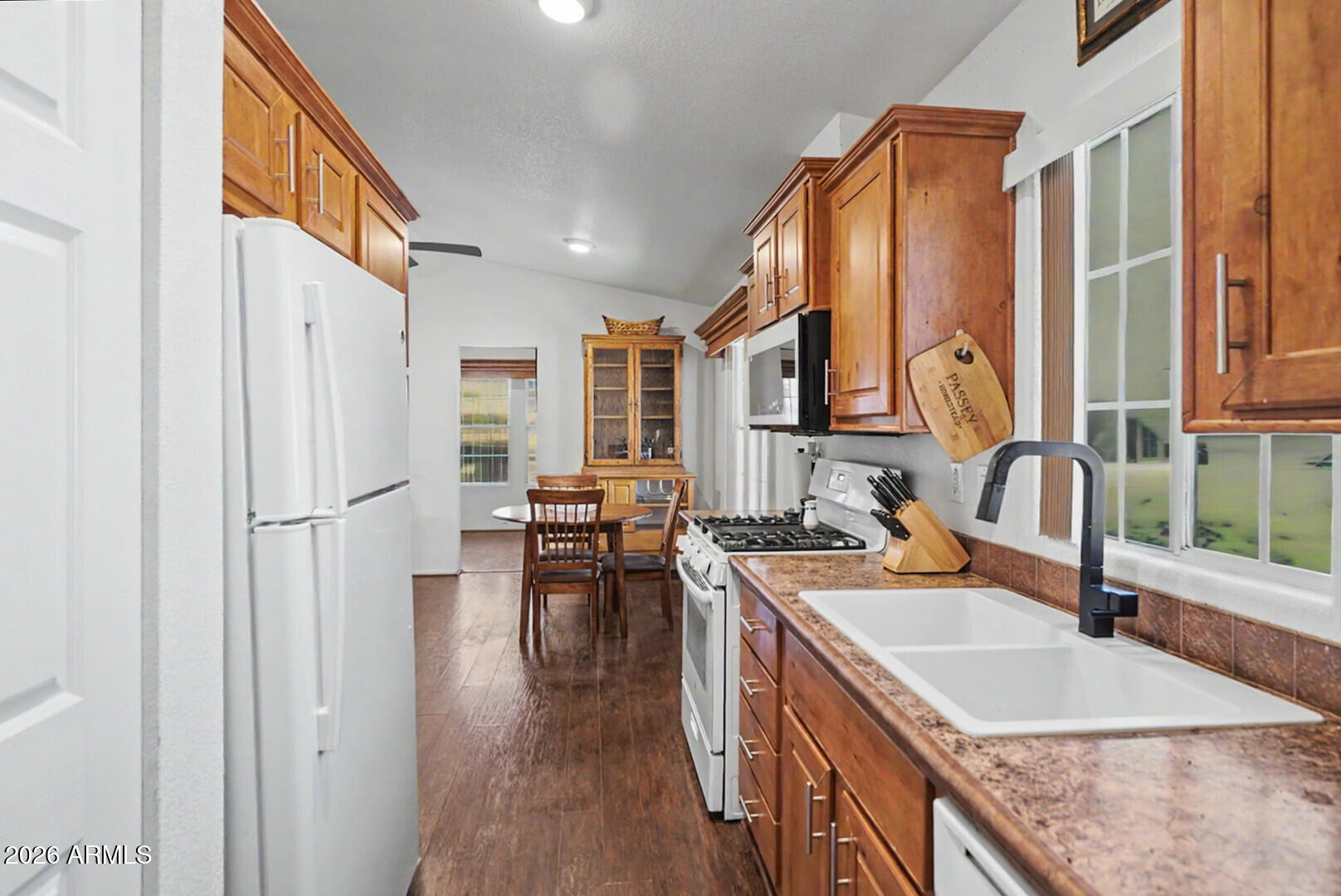 201 S Greenfield Road 366