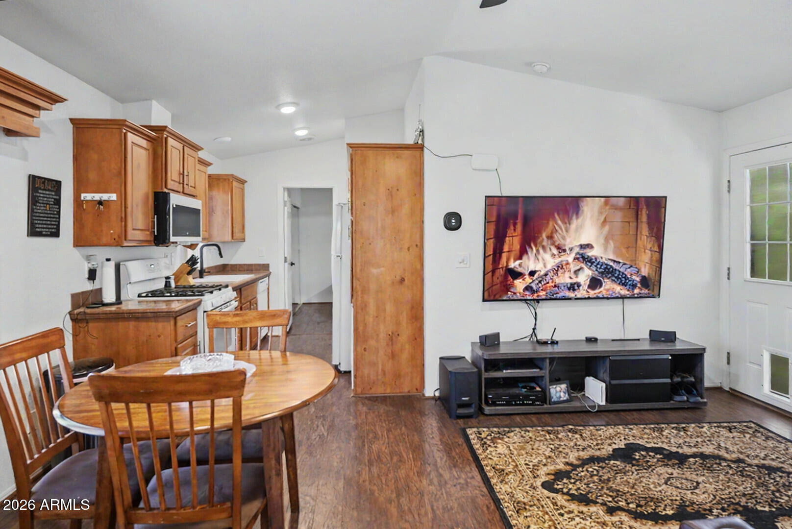 201 S Greenfield Road 366