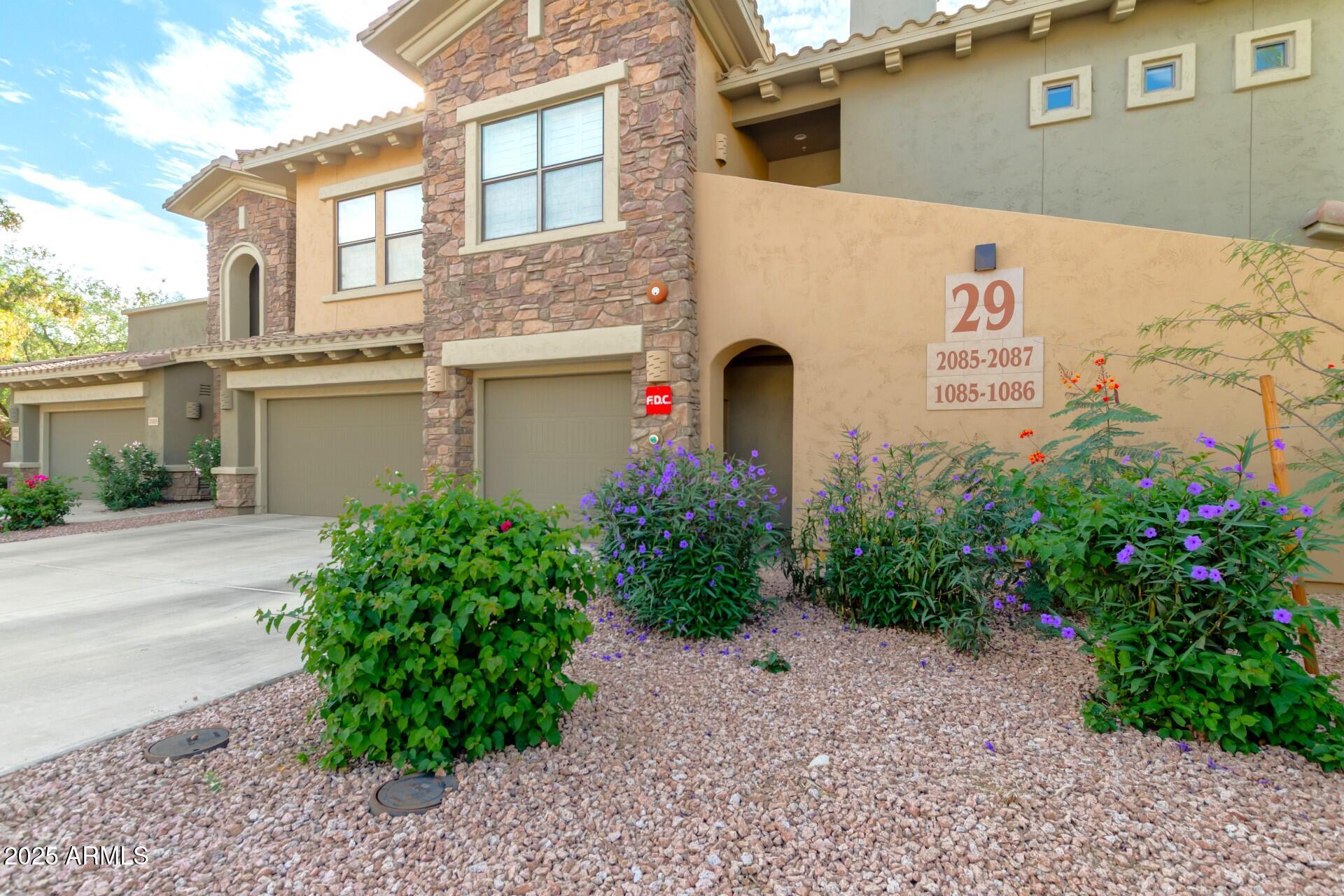21320 N 56TH Street 1086