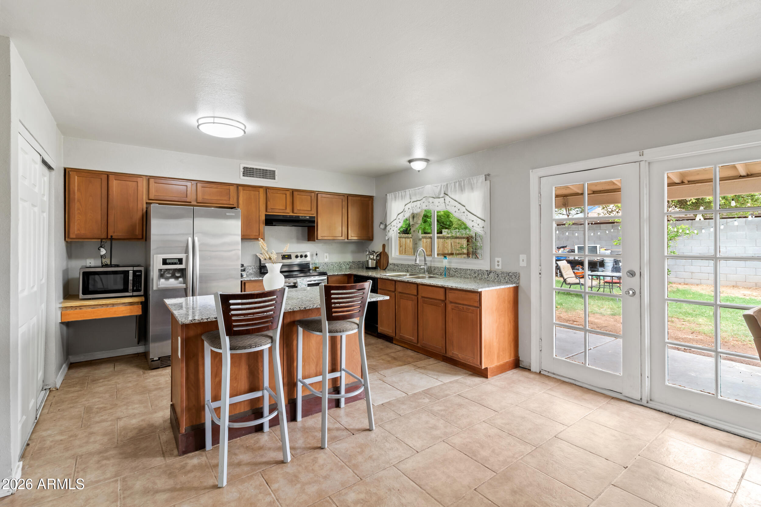 7130 W FLOWER Street