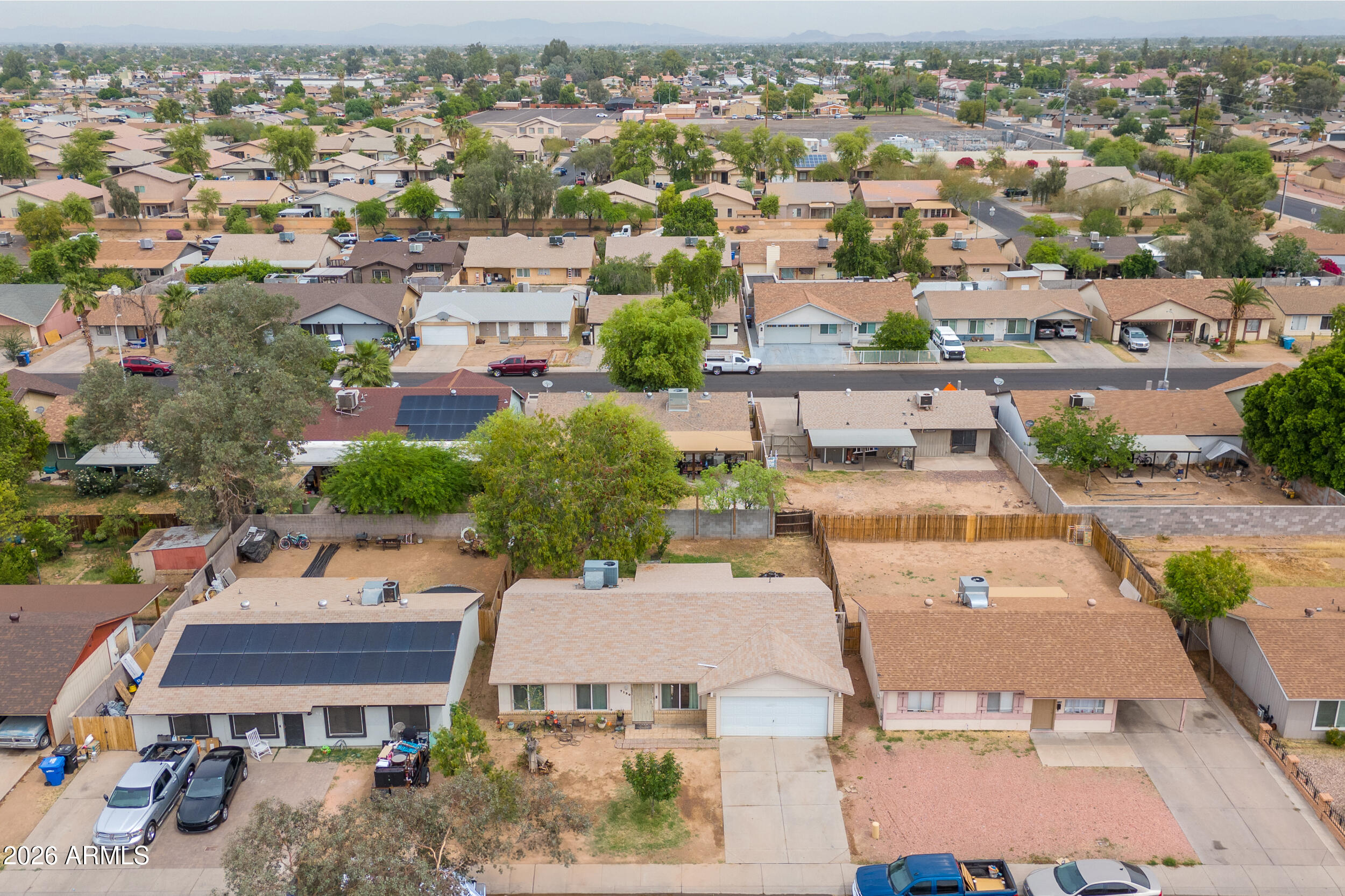 7130 W FLOWER Street