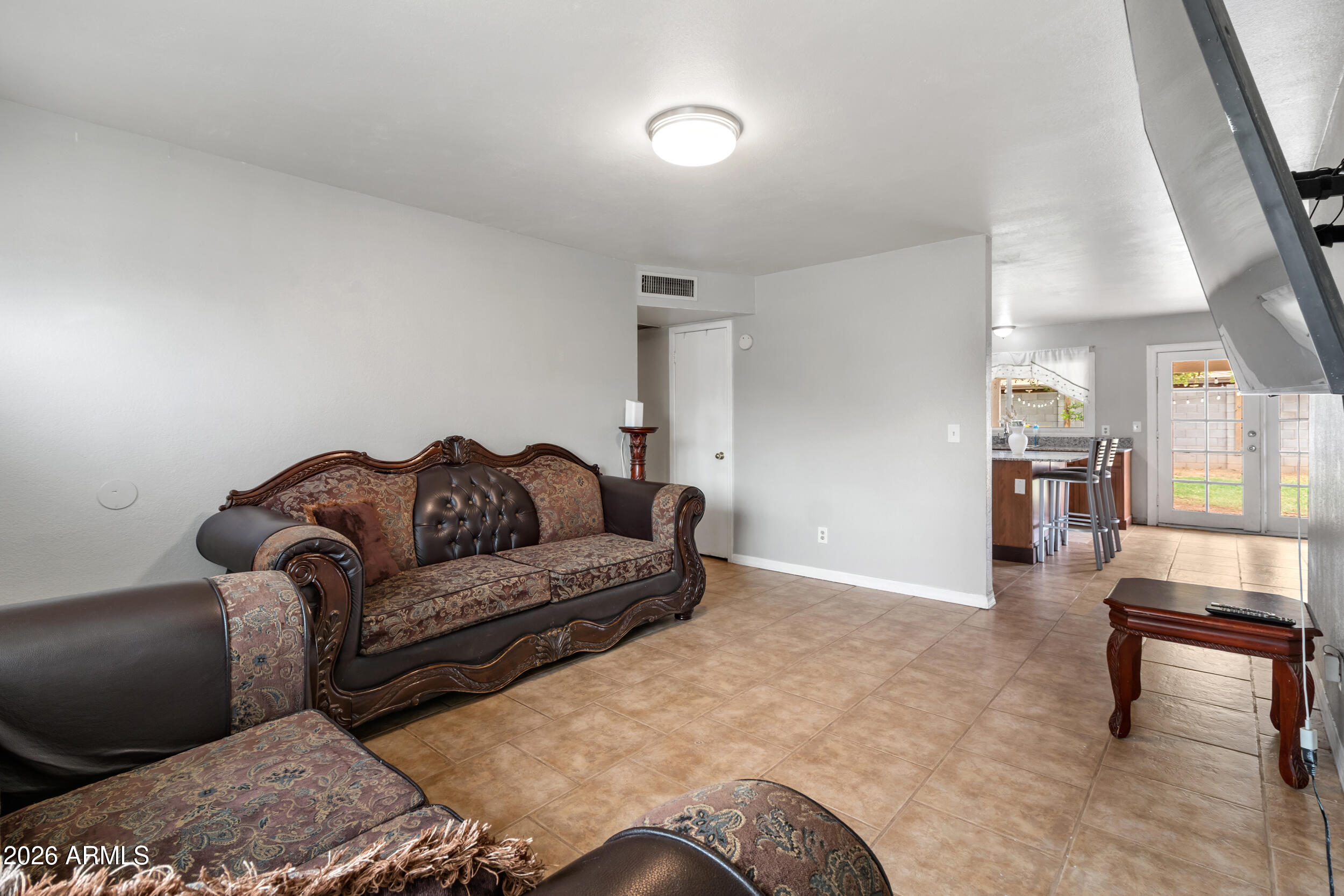 7130 W FLOWER Street