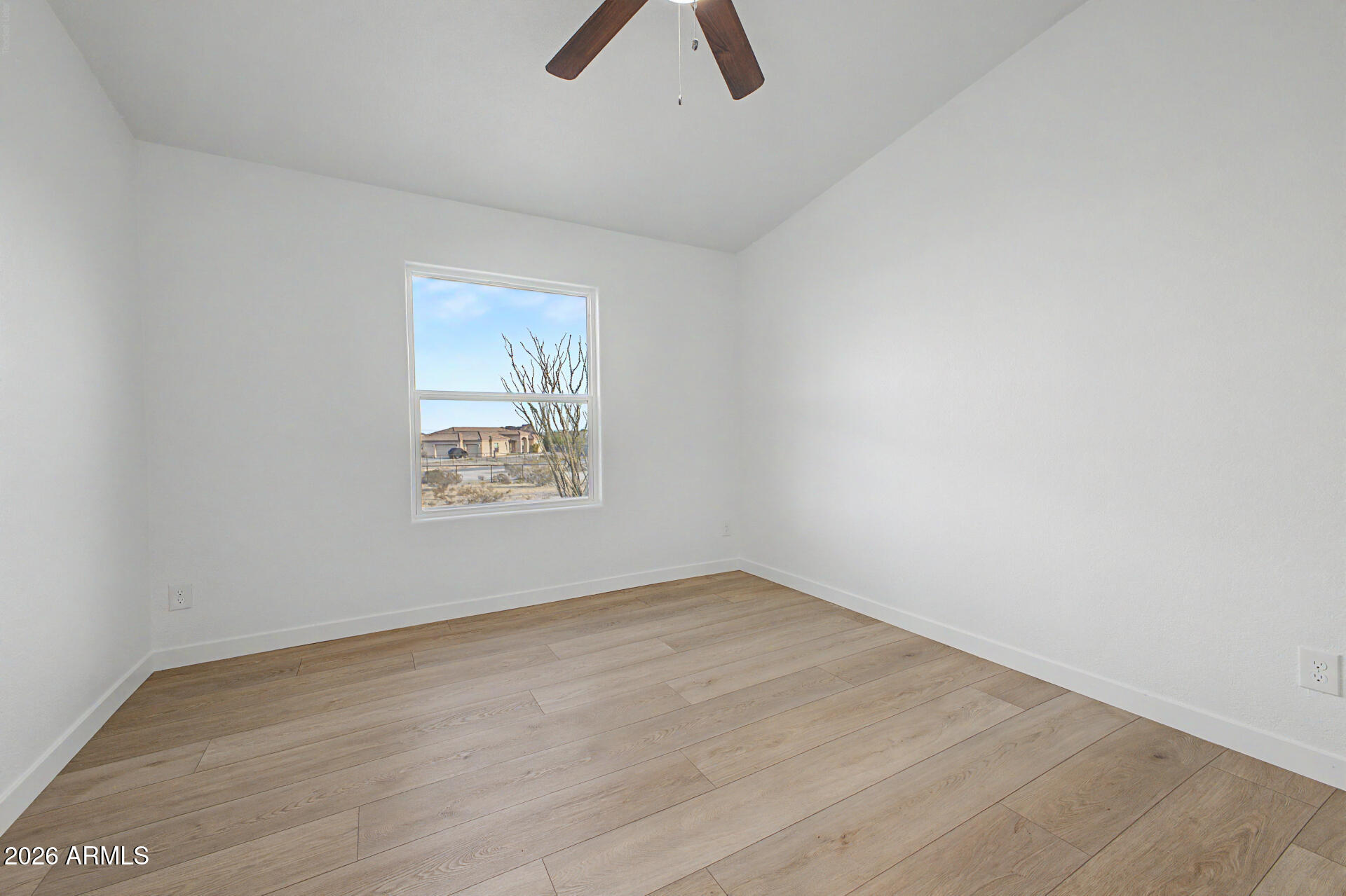 28732 N BRYCE Trail