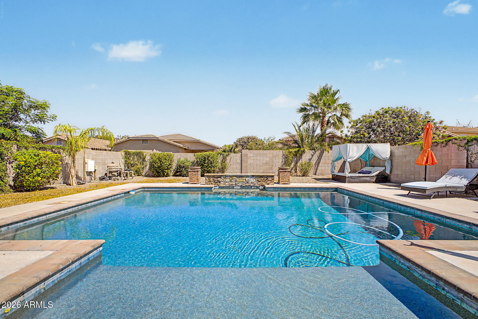 168 W STANLEY Avenue