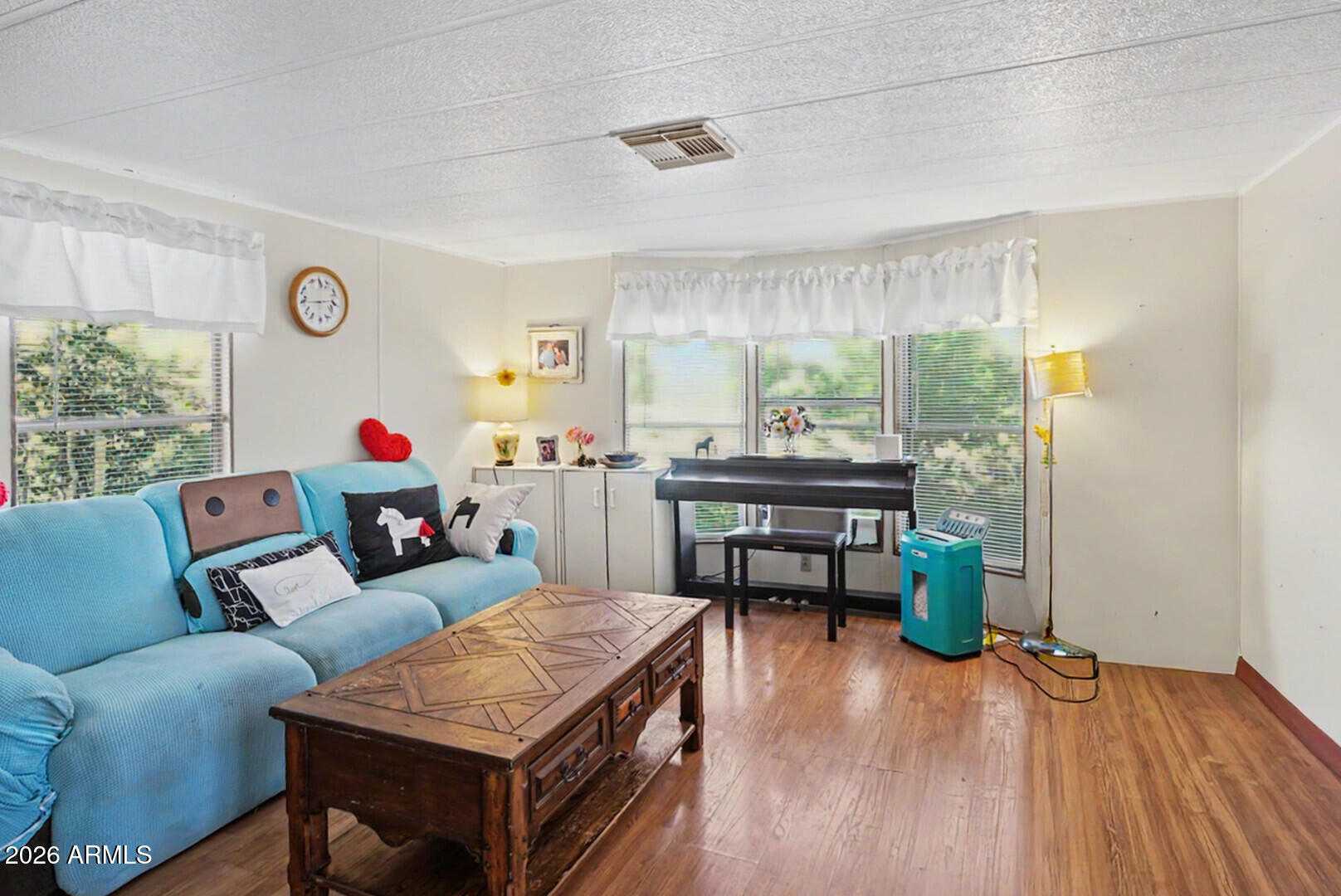 2605 S TOMAHAWK Road 65