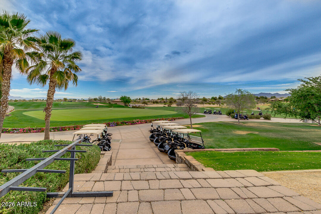 6720 S CRESTVIEW Drive