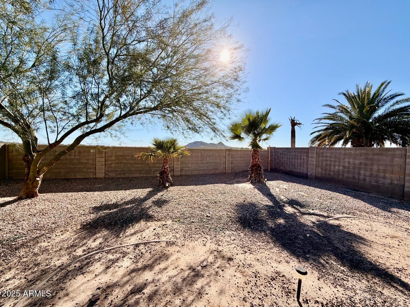 5989 E SUNRISE Circle