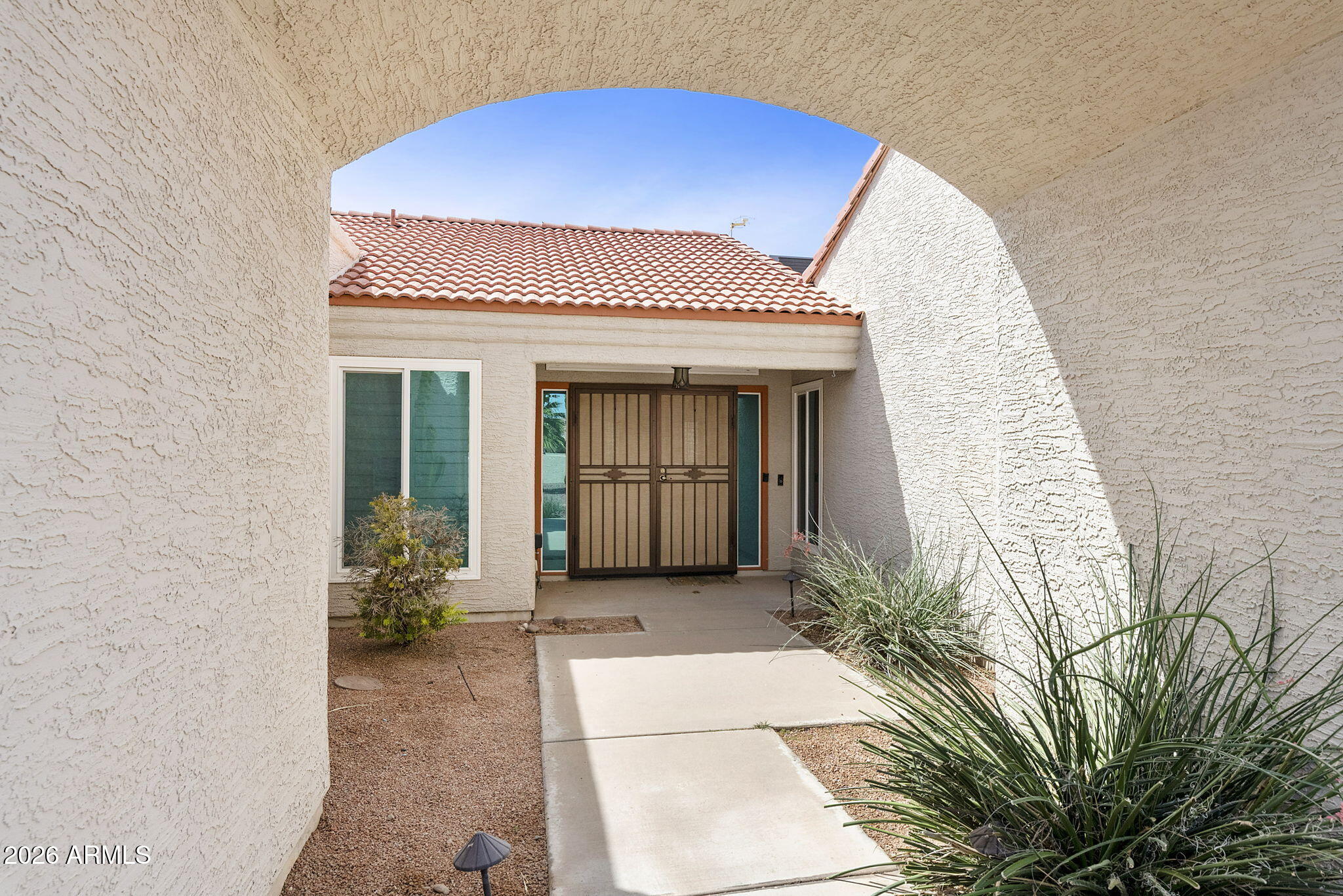 10839 E SUNNYDALE Drive