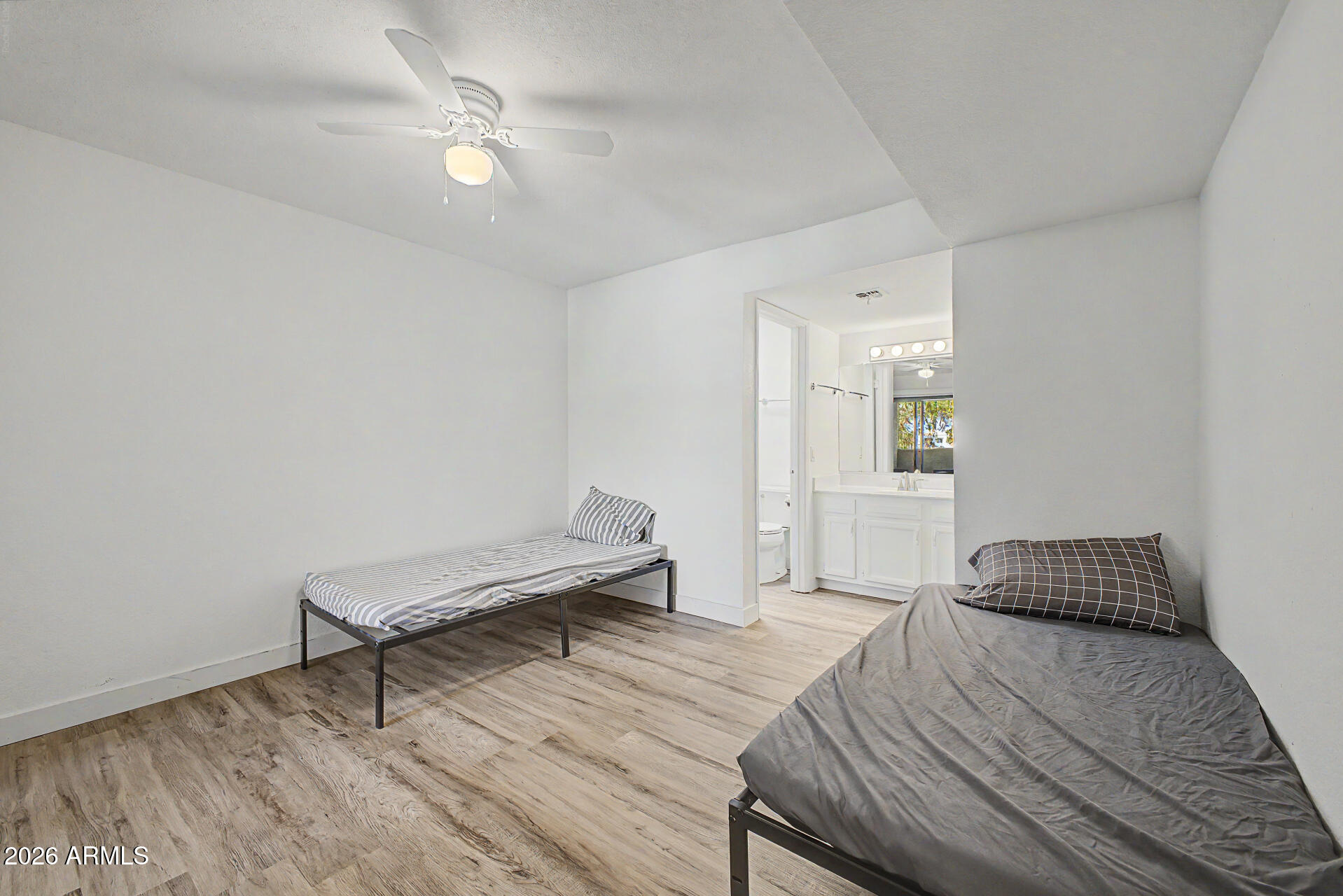 850 S RIVER Drive 2062