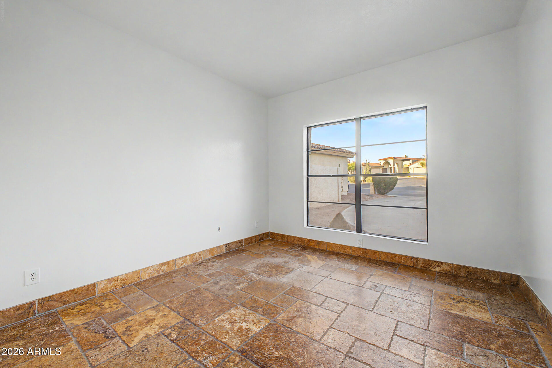 14404 N 15TH Place