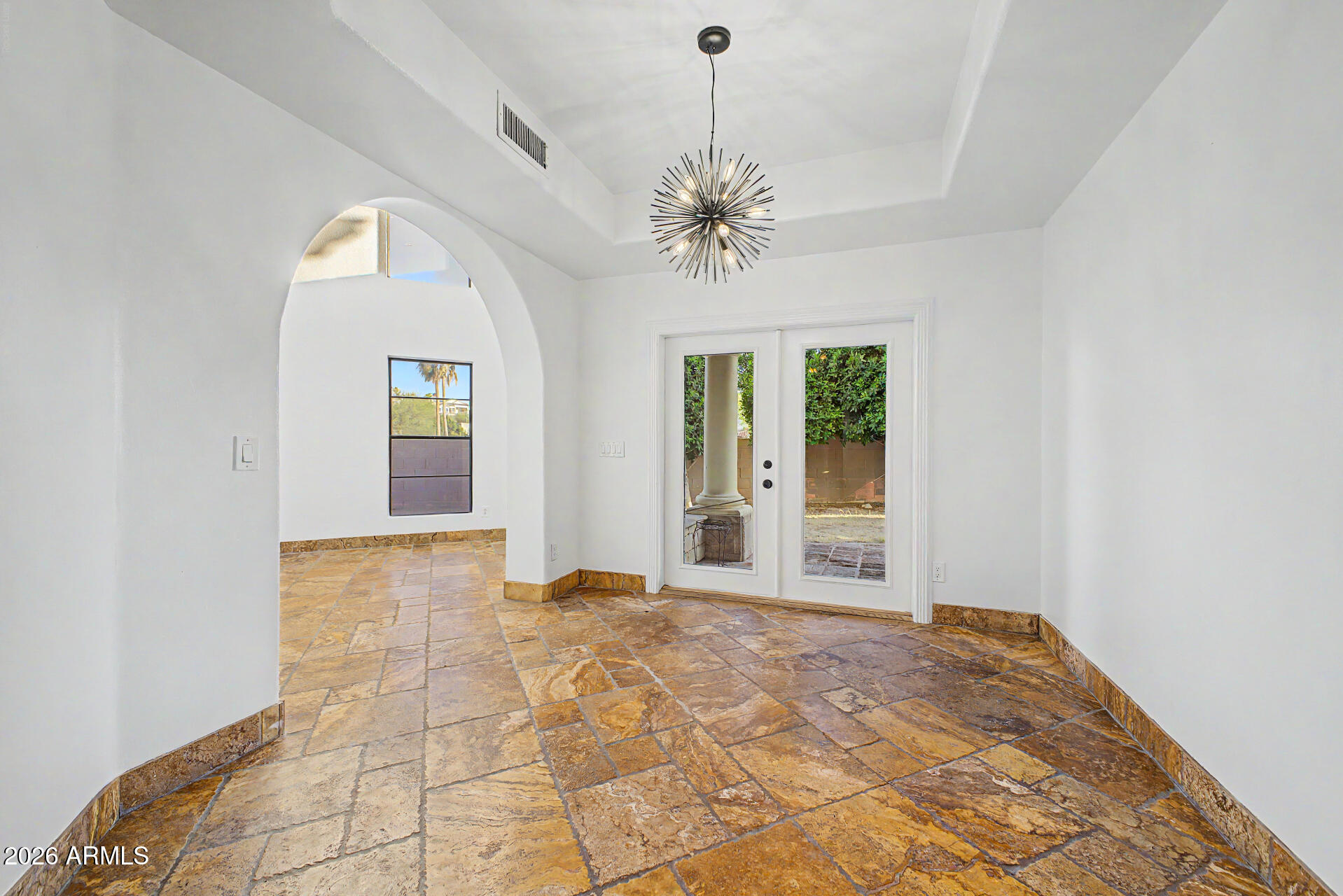 14404 N 15TH Place