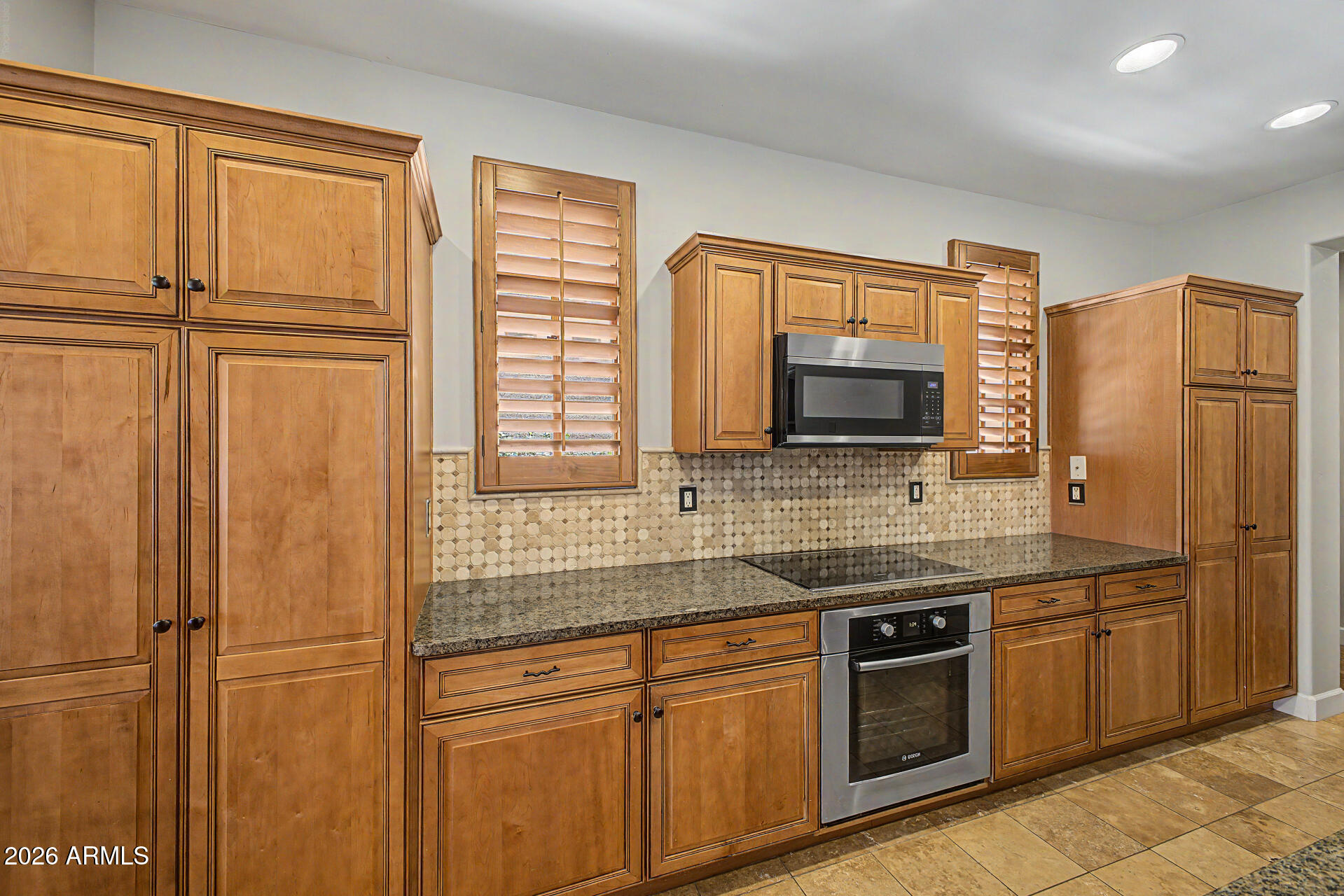3510 E LAKEWOOD Parkway 115