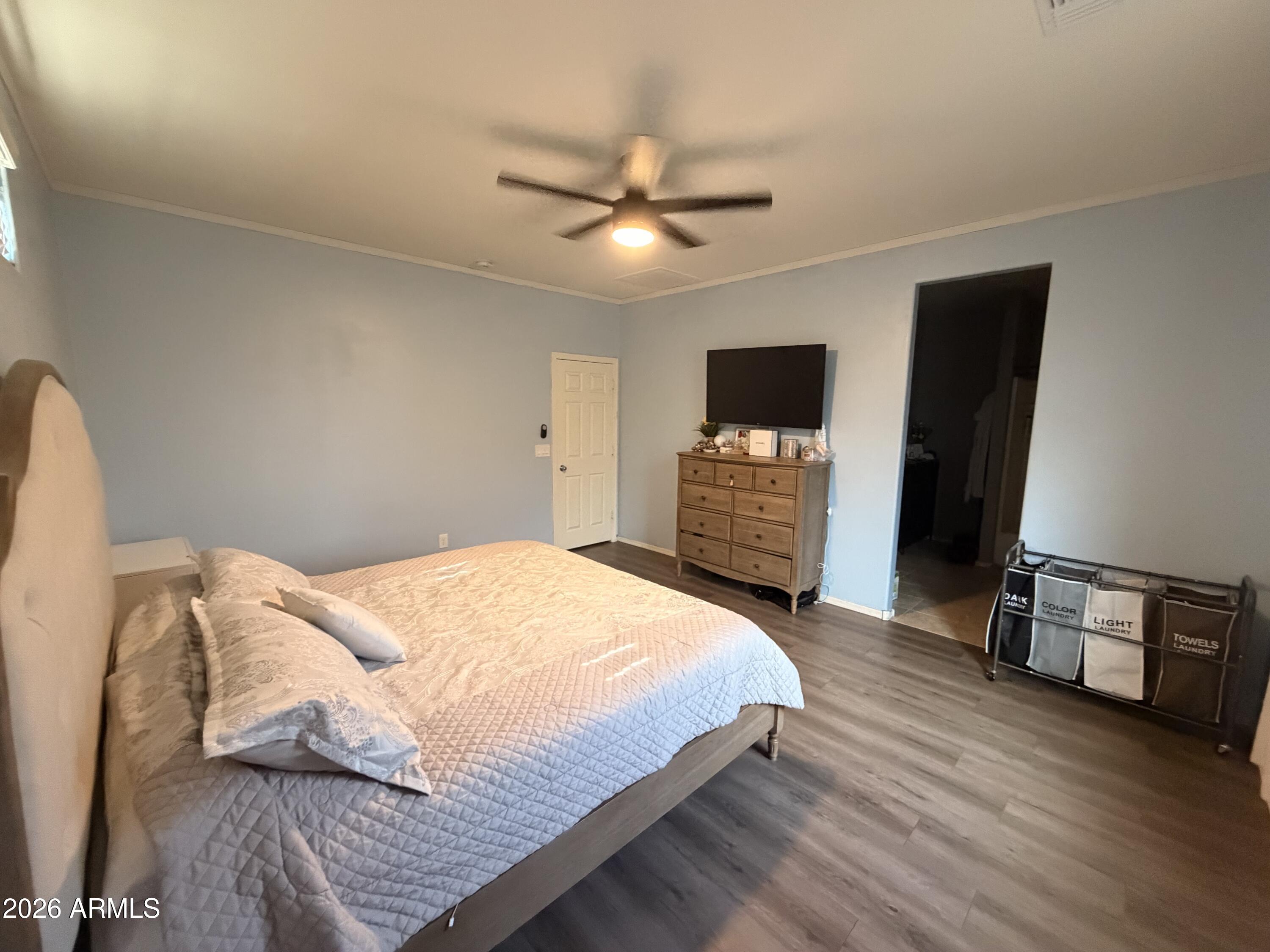 12021 W DAVIS Lane
