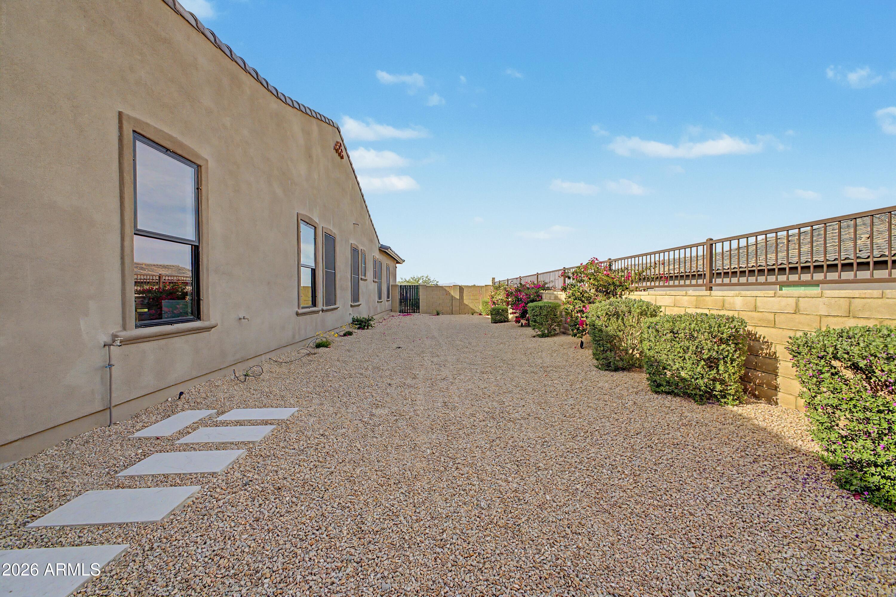 13271 E DESERT VISTA Road