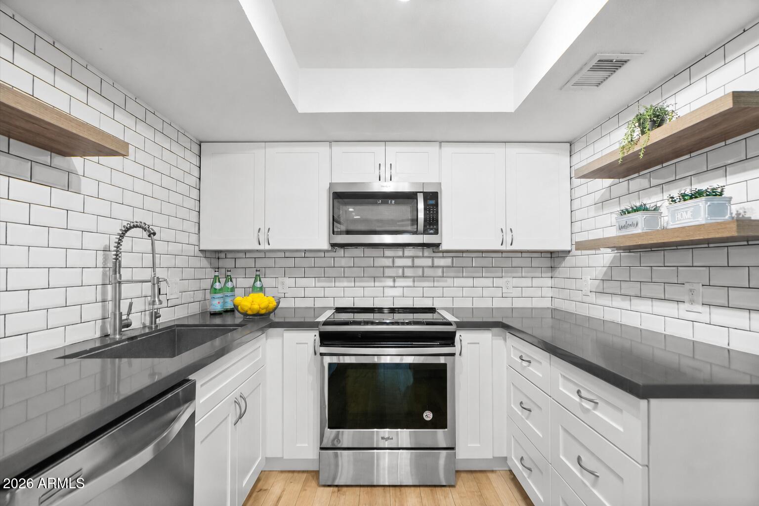 7960 E CAMELBACK Road 309