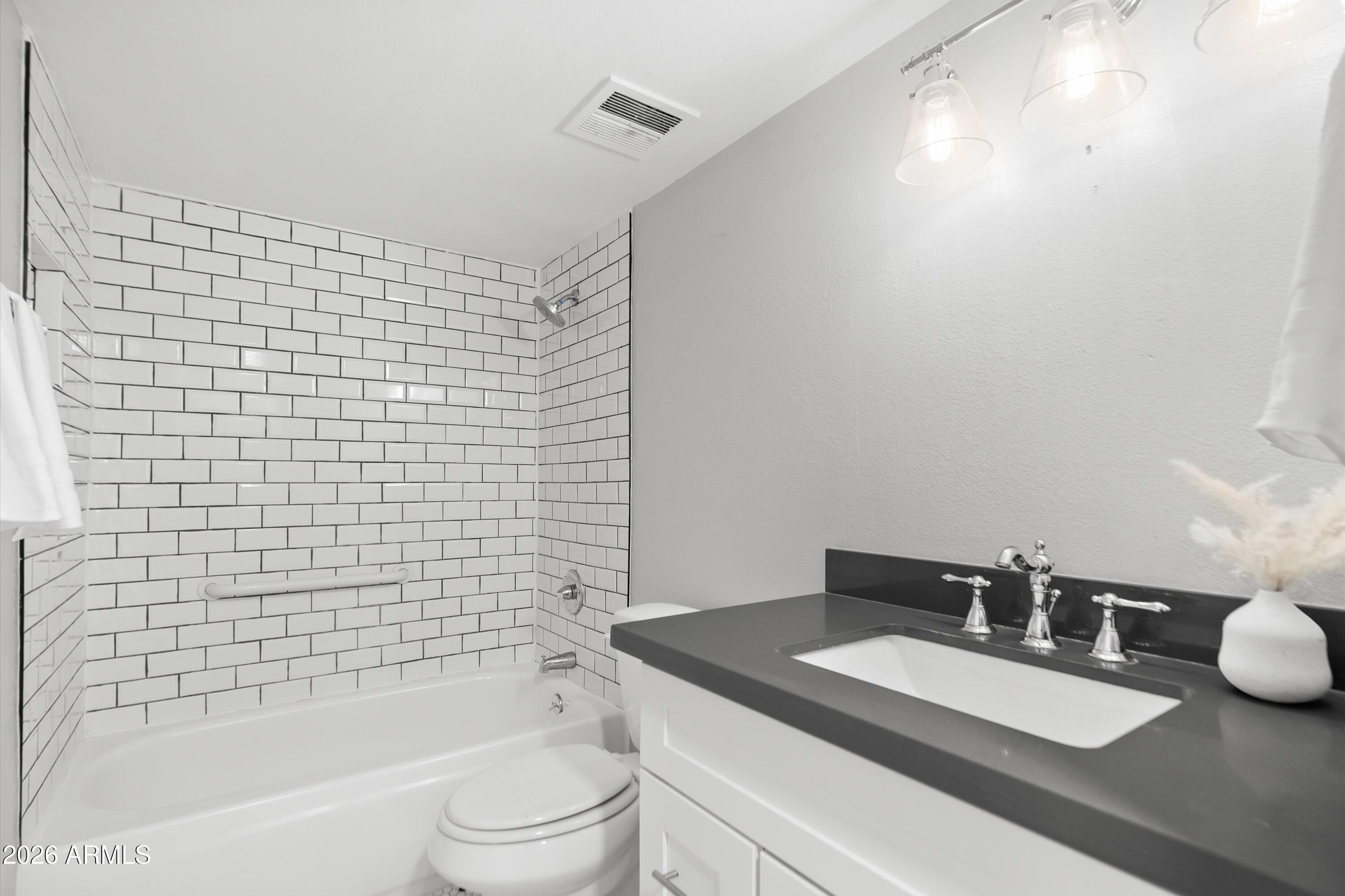 7960 E CAMELBACK Road 309