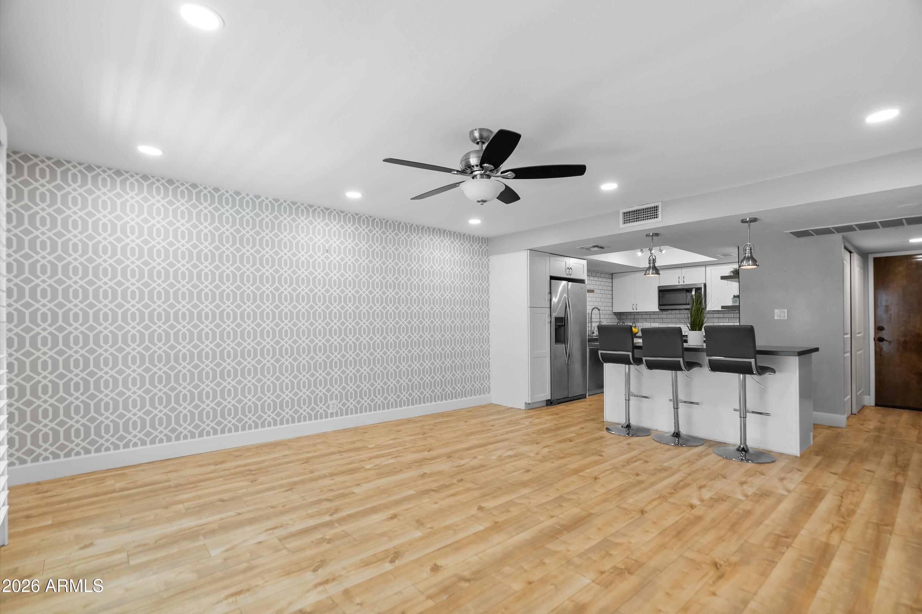7960 E CAMELBACK Road 309