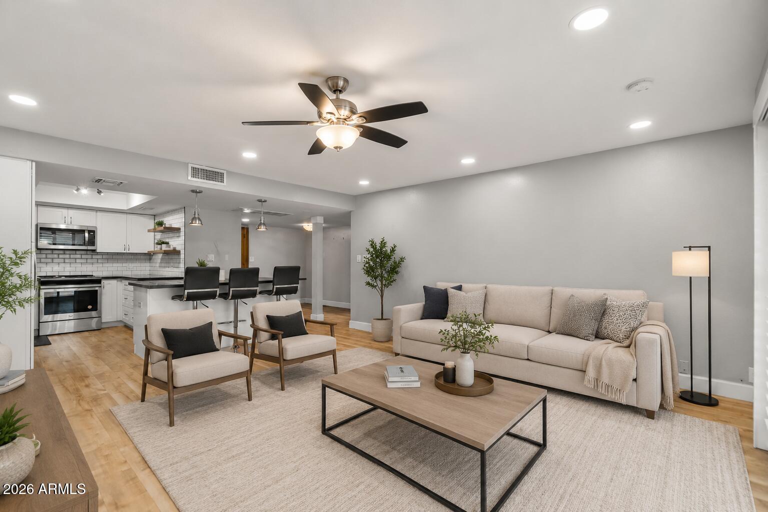 7960 E CAMELBACK Road 309
