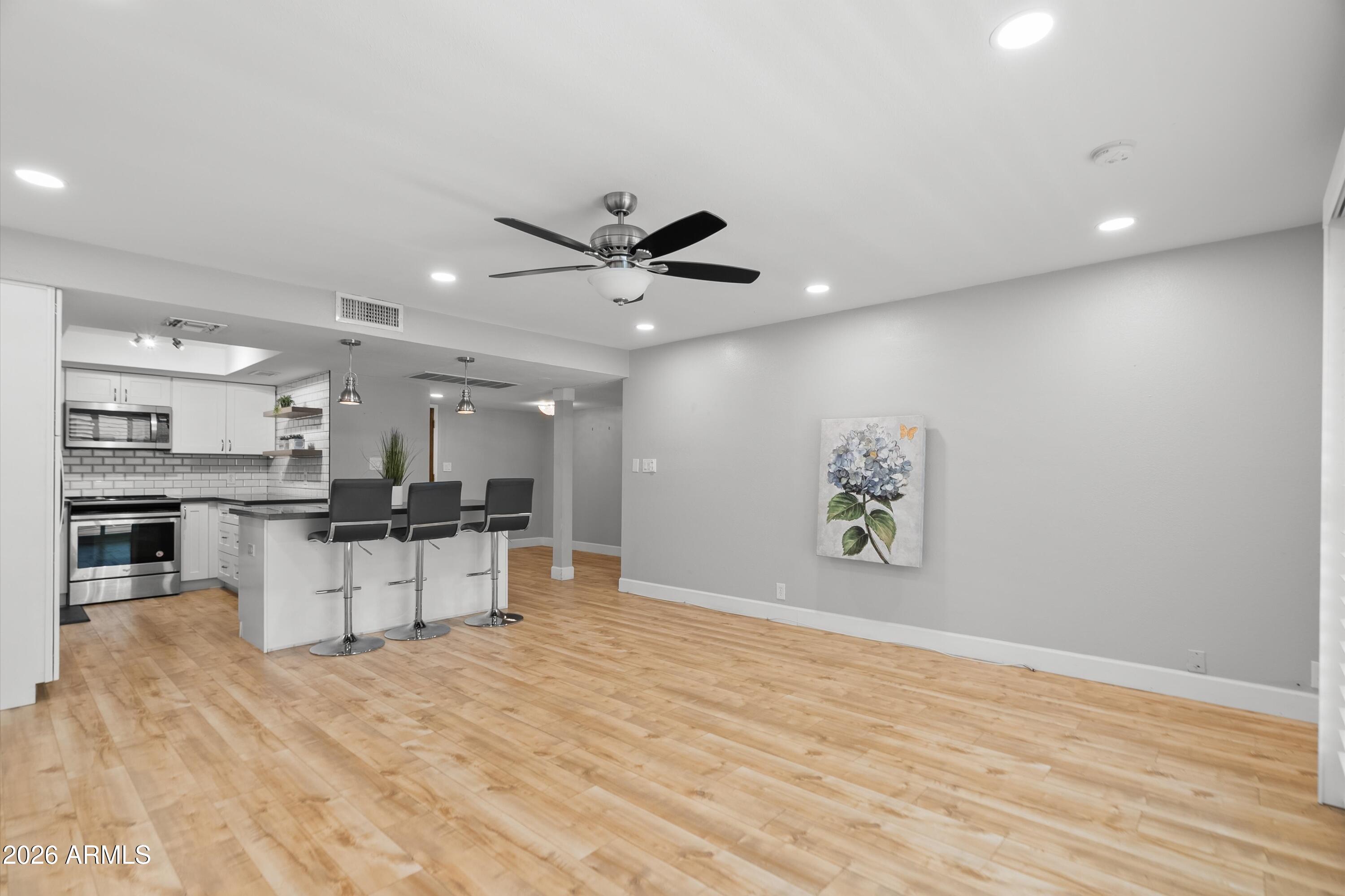7960 E CAMELBACK Road 309