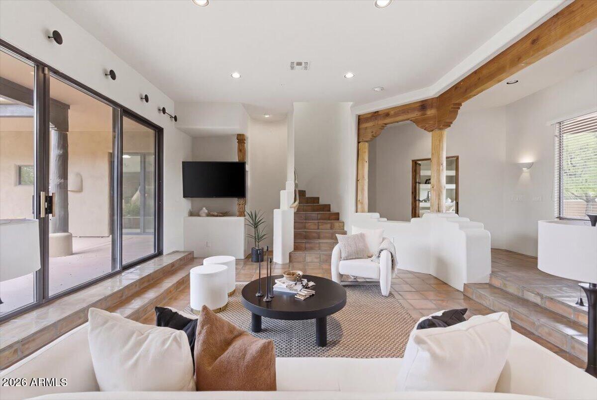 8066 E VILLA CASSANDRA Drive