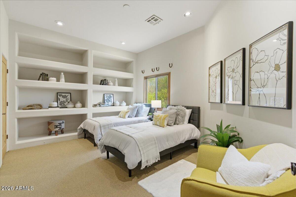 8066 E VILLA CASSANDRA Drive