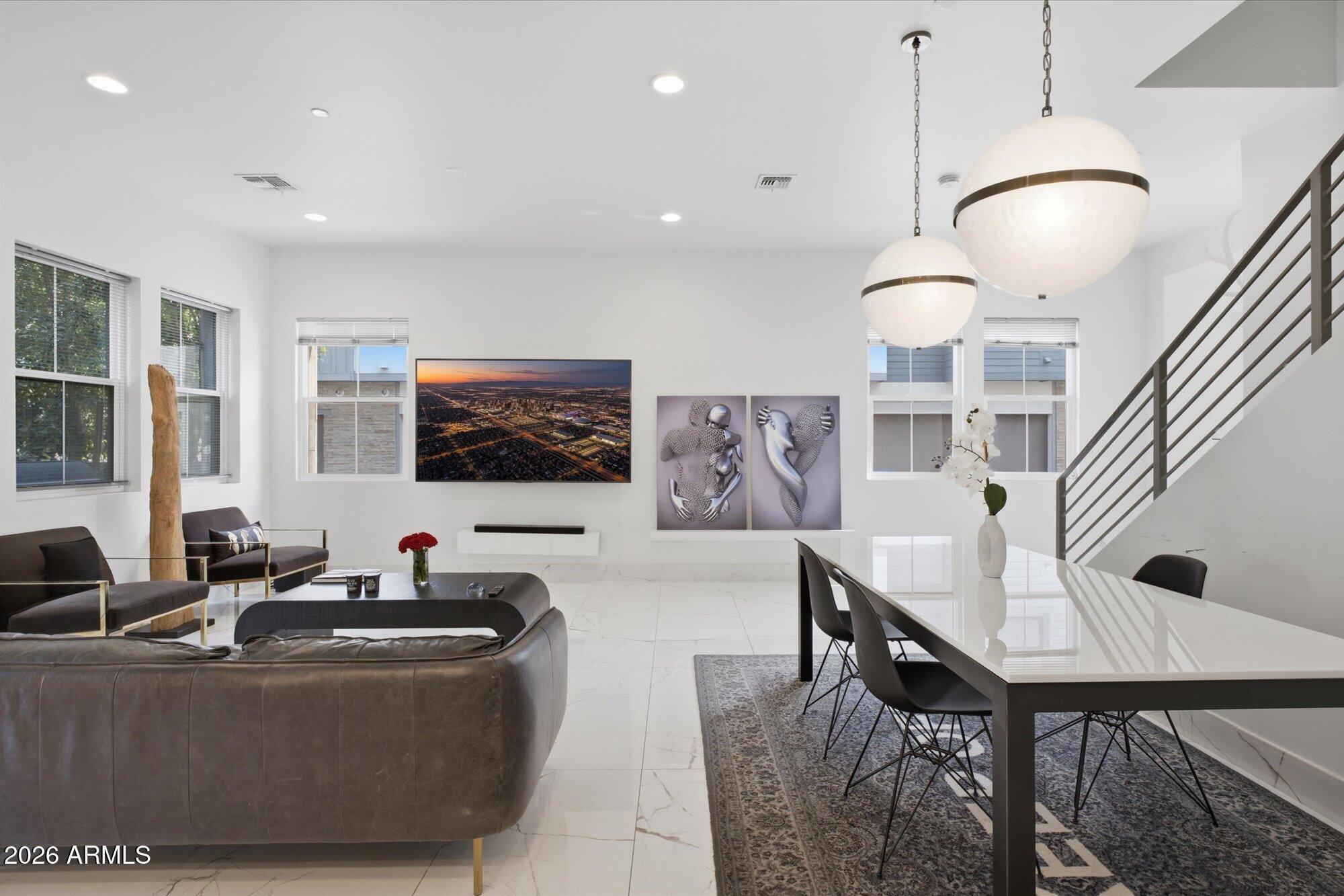 3200 N 39TH Street 28
