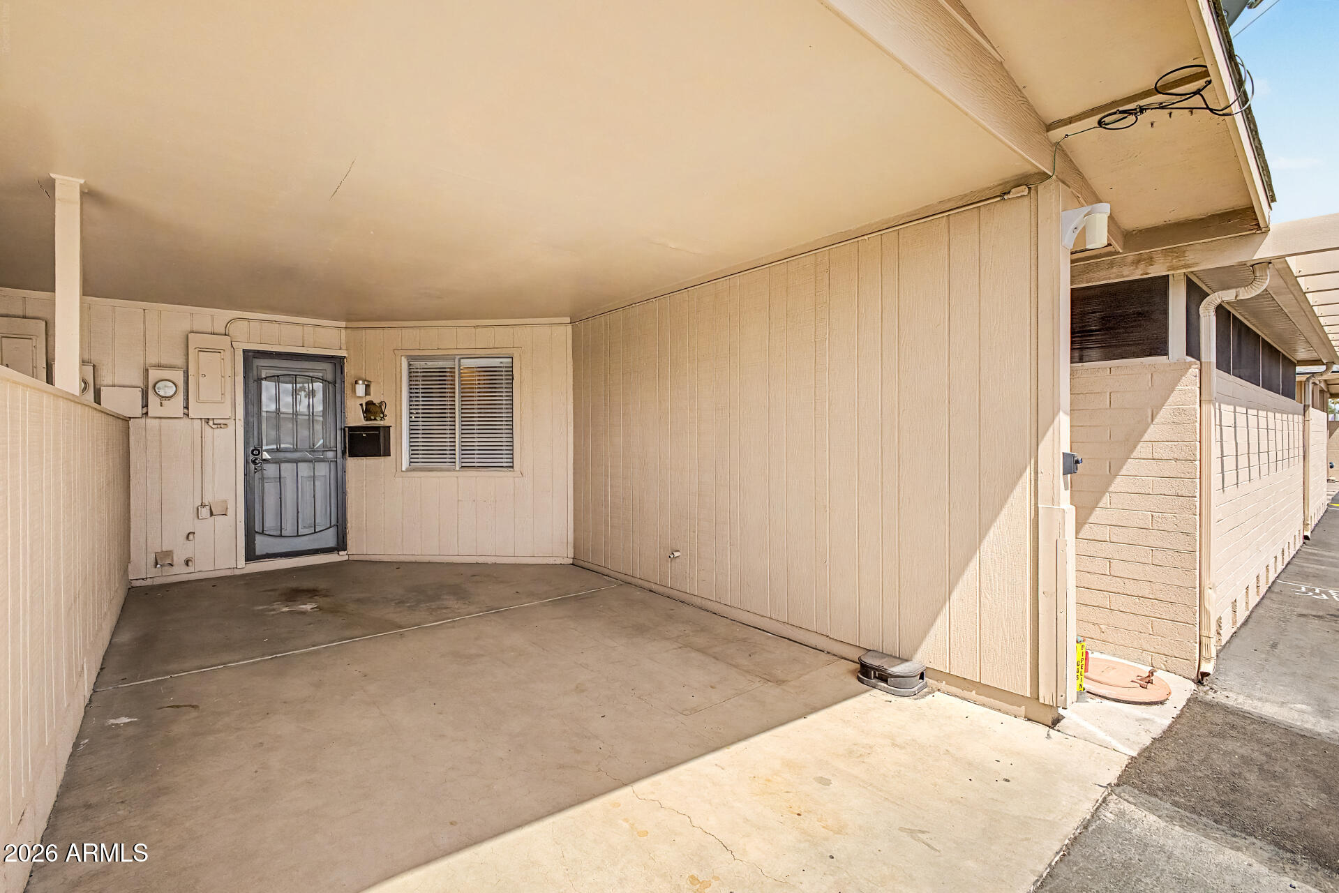 11005 W THUNDERBIRD Boulevard