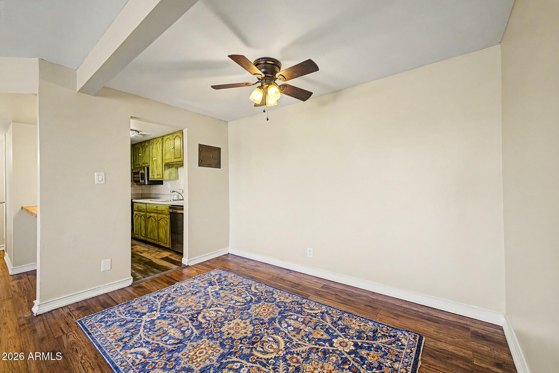 424 W Brown Road 207