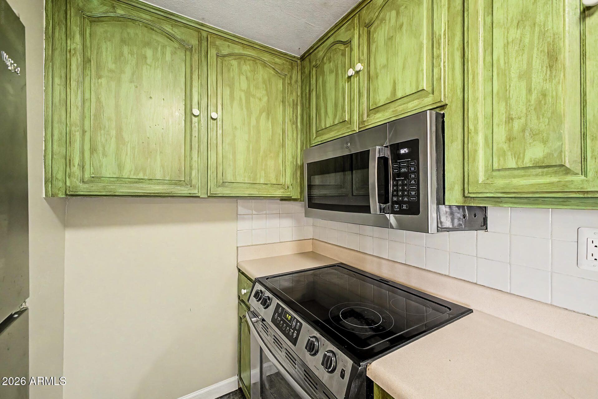 424 W Brown Road 207