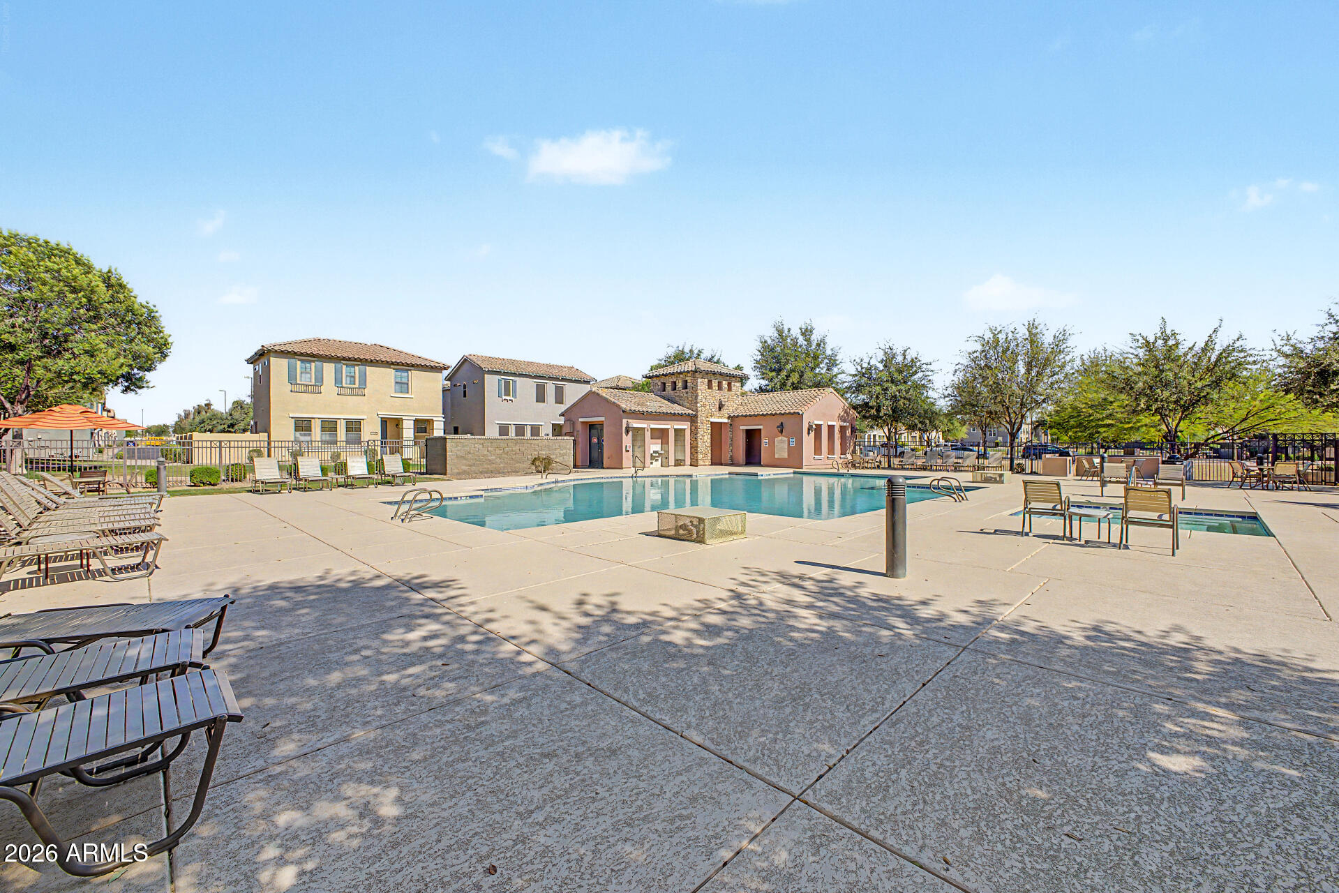 4749 E THUNDERHEART Trail 103