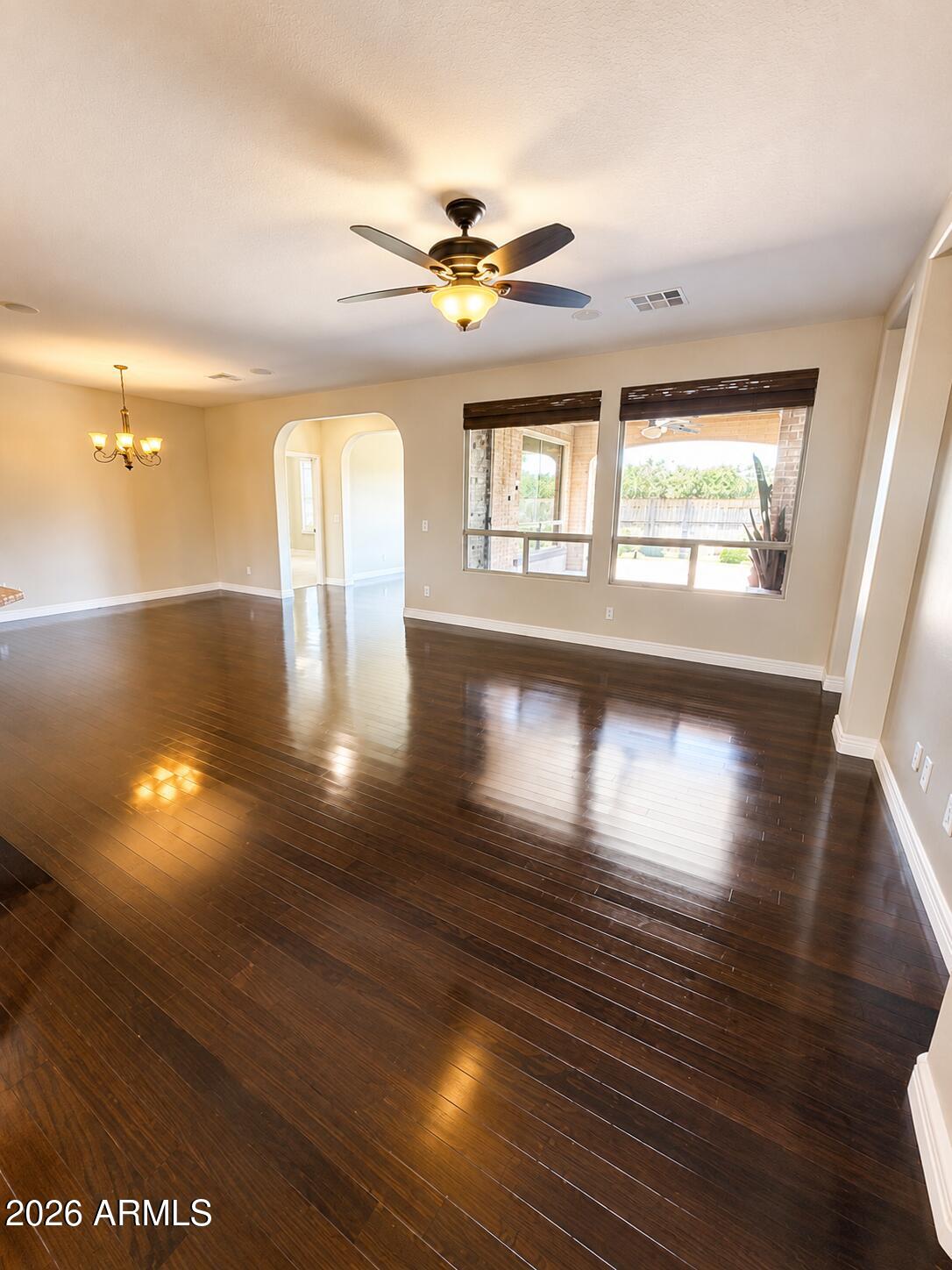 1274 E ARTEMIS Trail