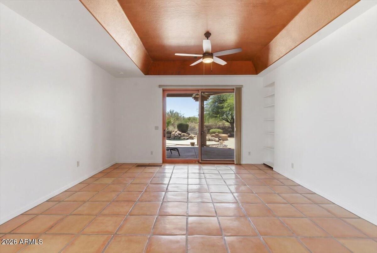 27820 N LUCERO Drive