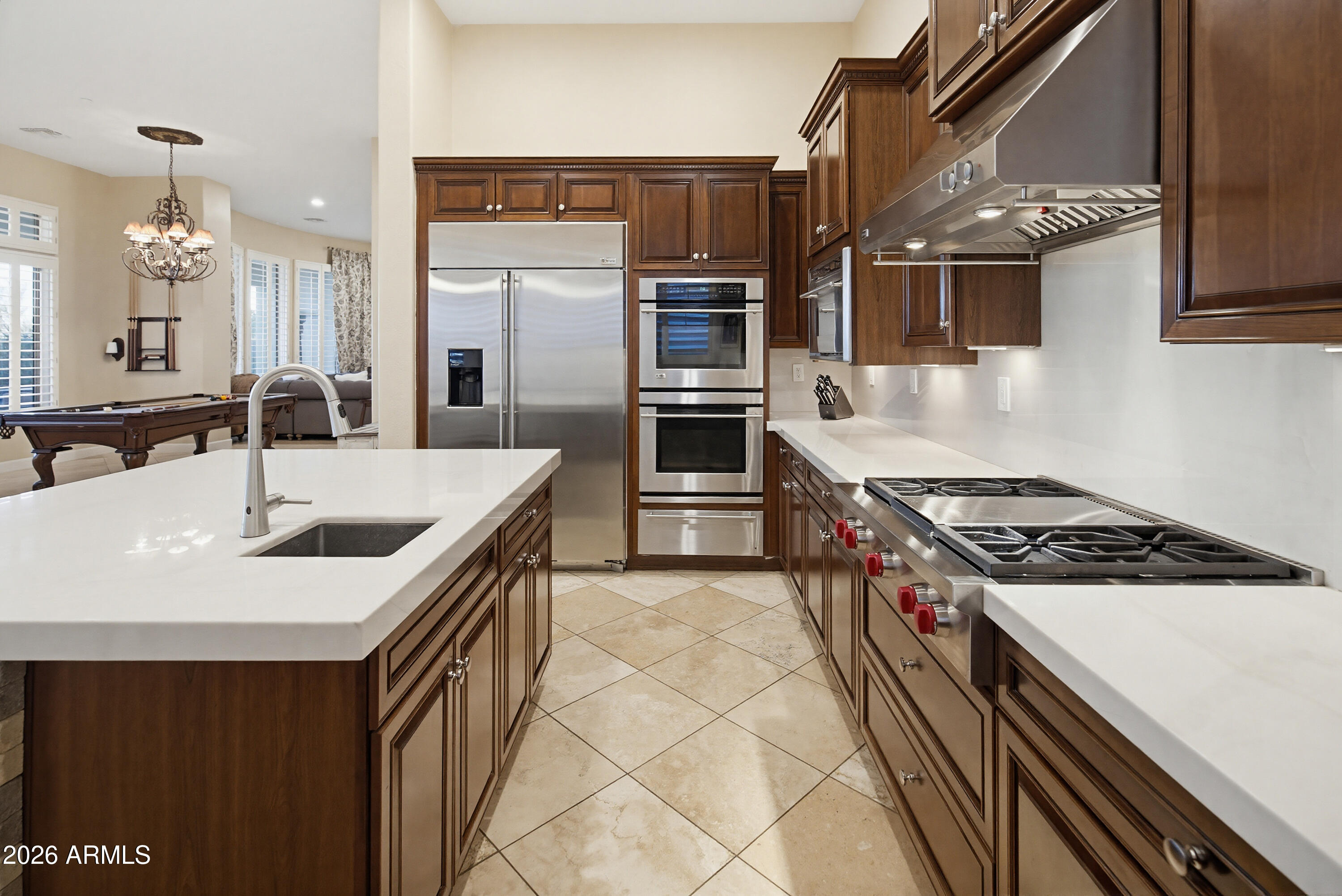2547 W PRINCEVILLE Drive