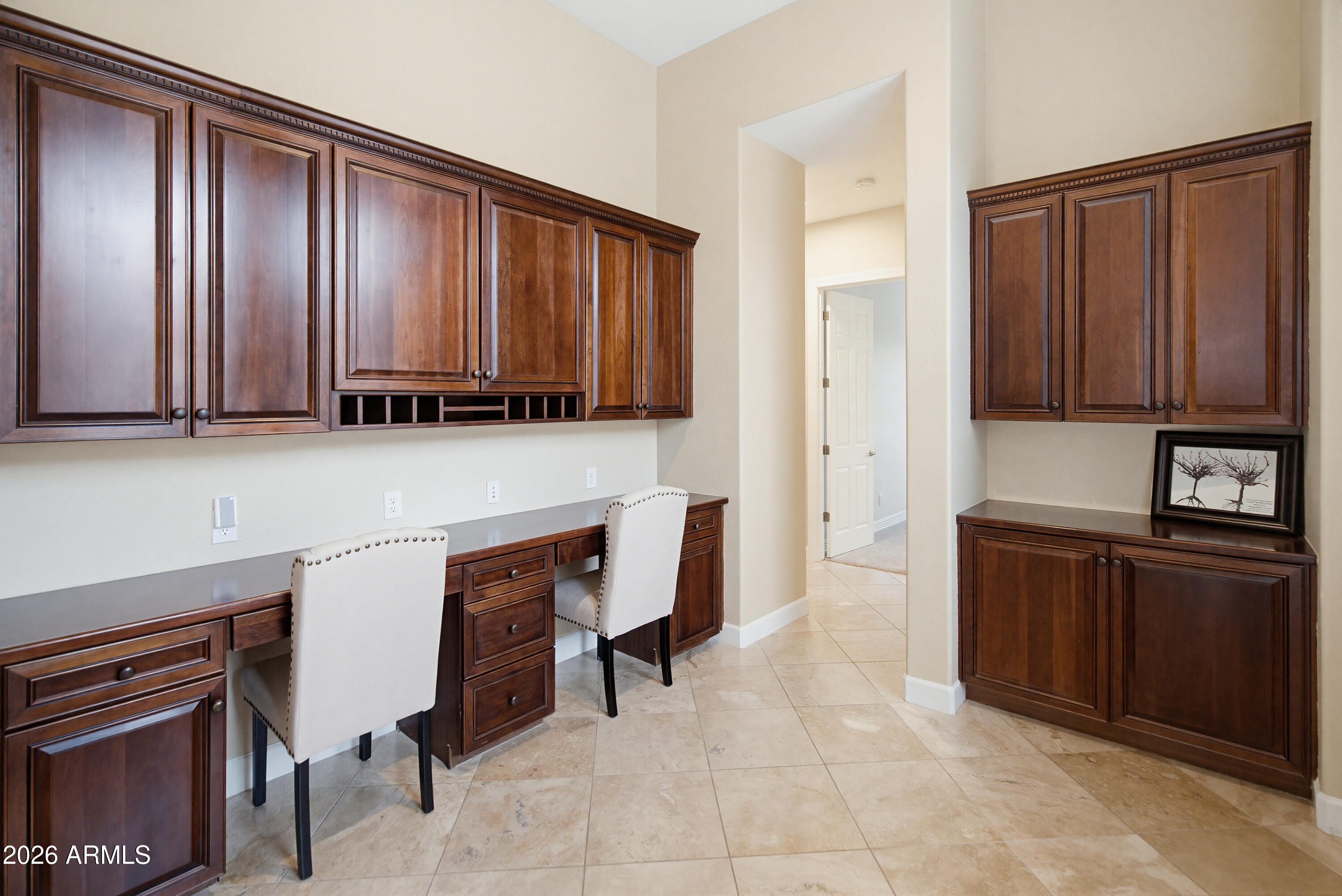 2547 W PRINCEVILLE Drive