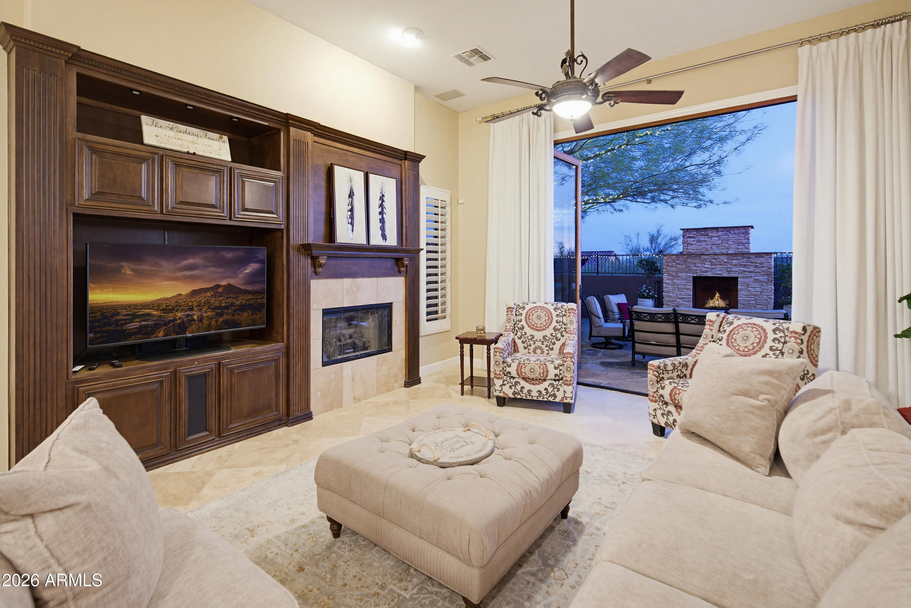2547 W PRINCEVILLE Drive